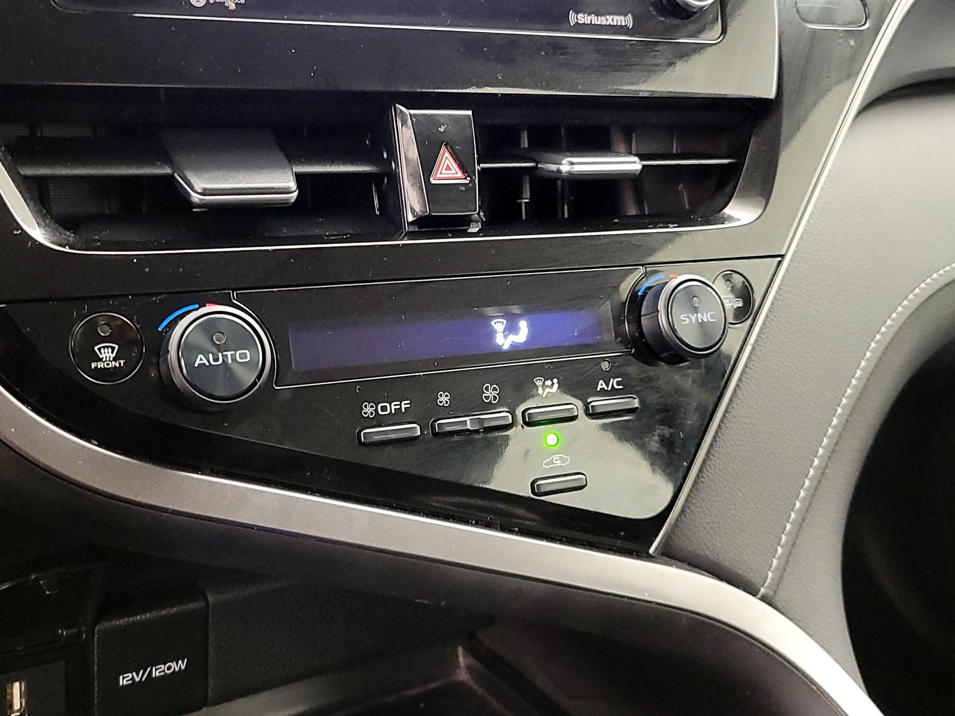 Thumbnail: 2024 Toyota Camry - 16