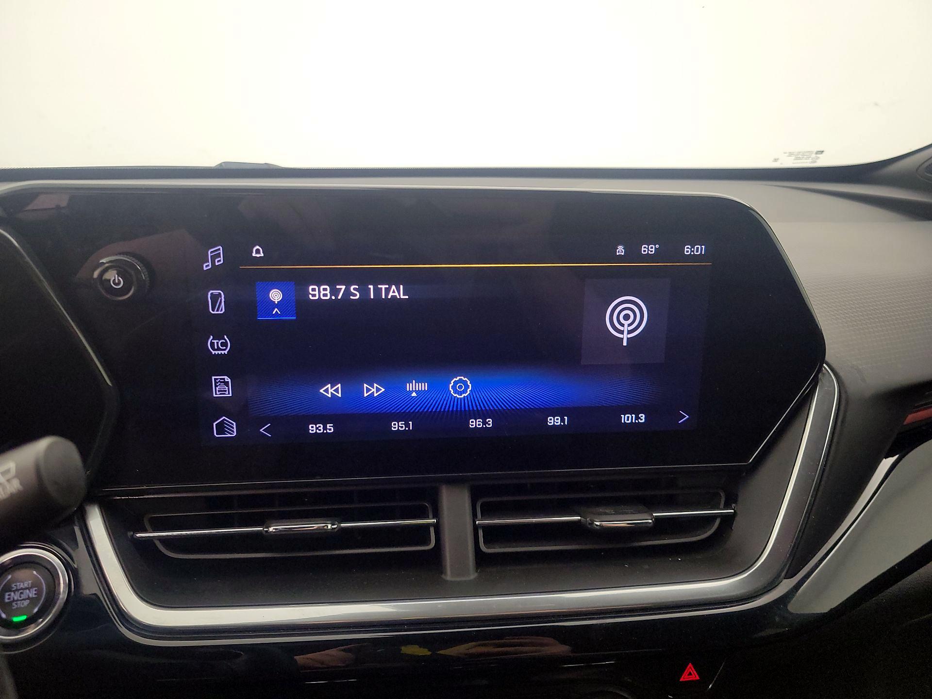 Thumbnail: 2024 Chevrolet Trax - 15