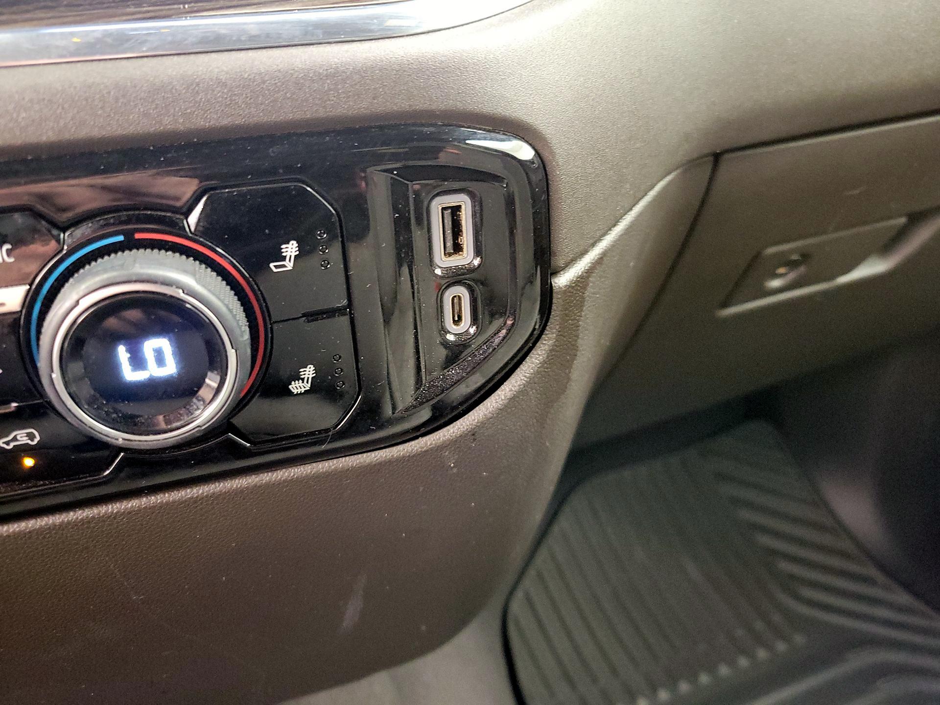 Thumbnail: 2023 Chevrolet Silverado 1500 - 18