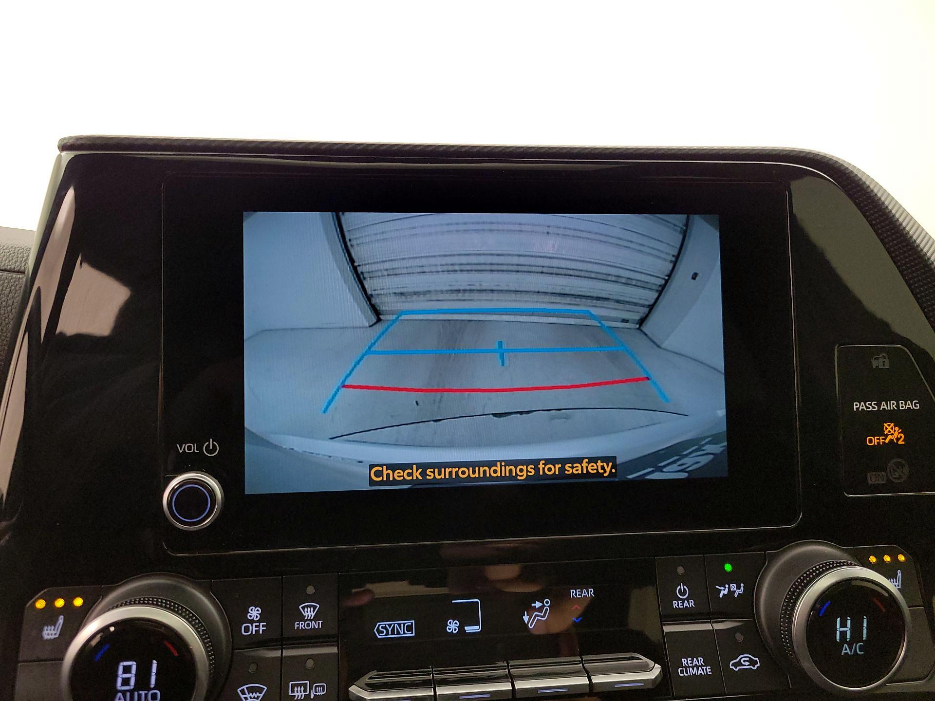 Thumbnail: 2024 Toyota Highlander - 14