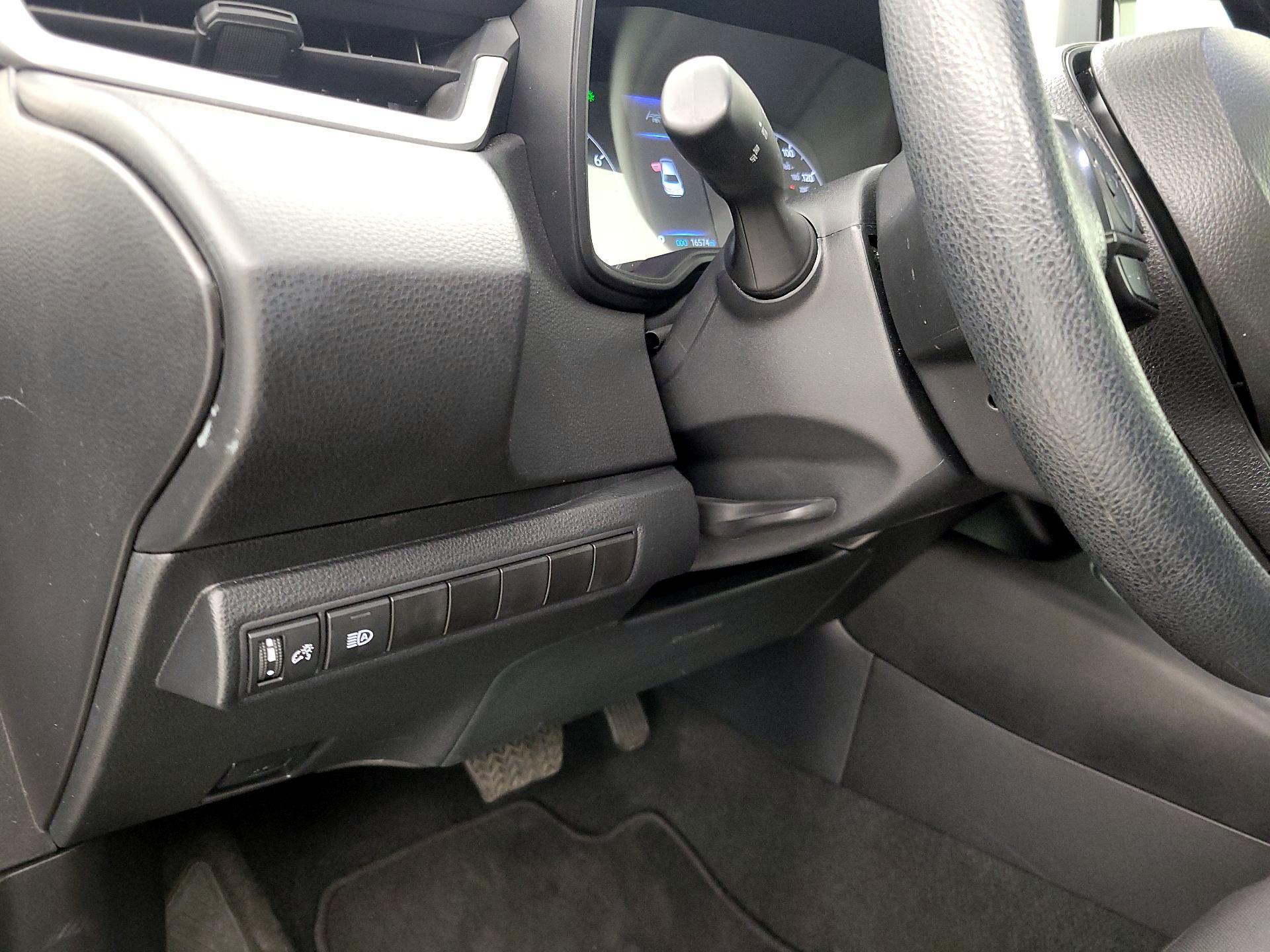 Thumbnail: 2025 Toyota Corolla - 13