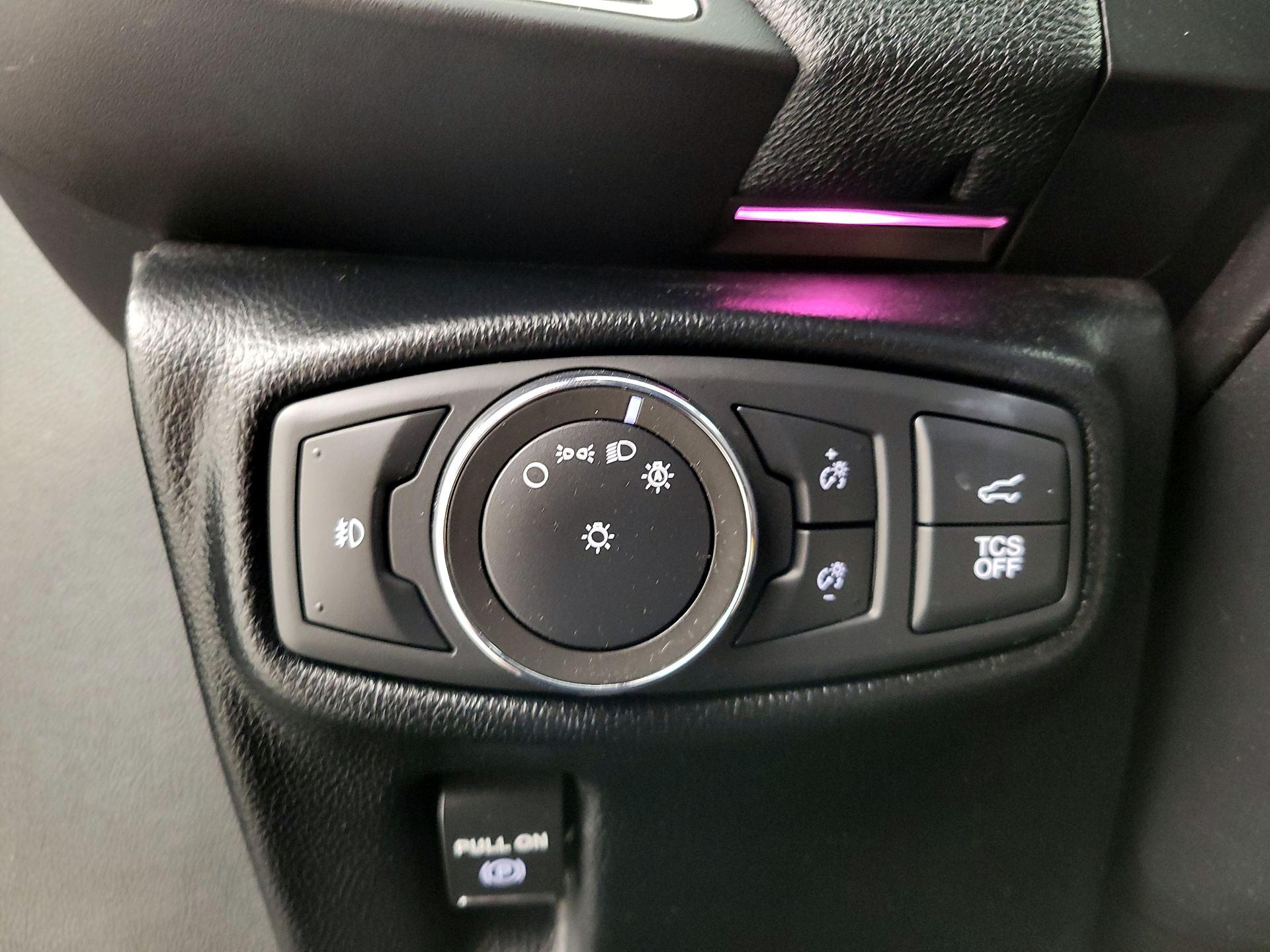 Thumbnail: 2020 Lincoln Nautilus - 13