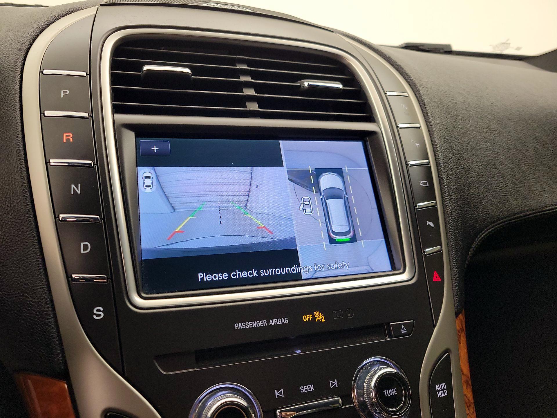 Thumbnail: 2020 Lincoln Nautilus - 15