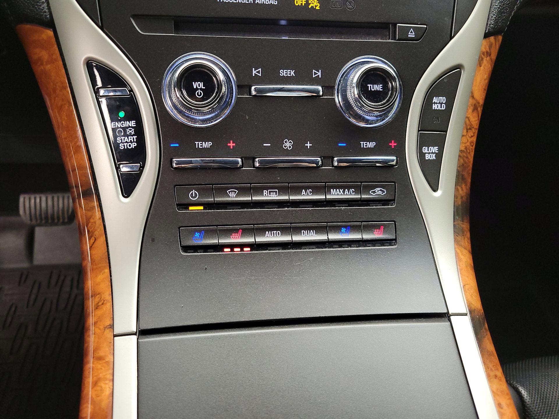 Thumbnail: 2020 Lincoln Nautilus - 17