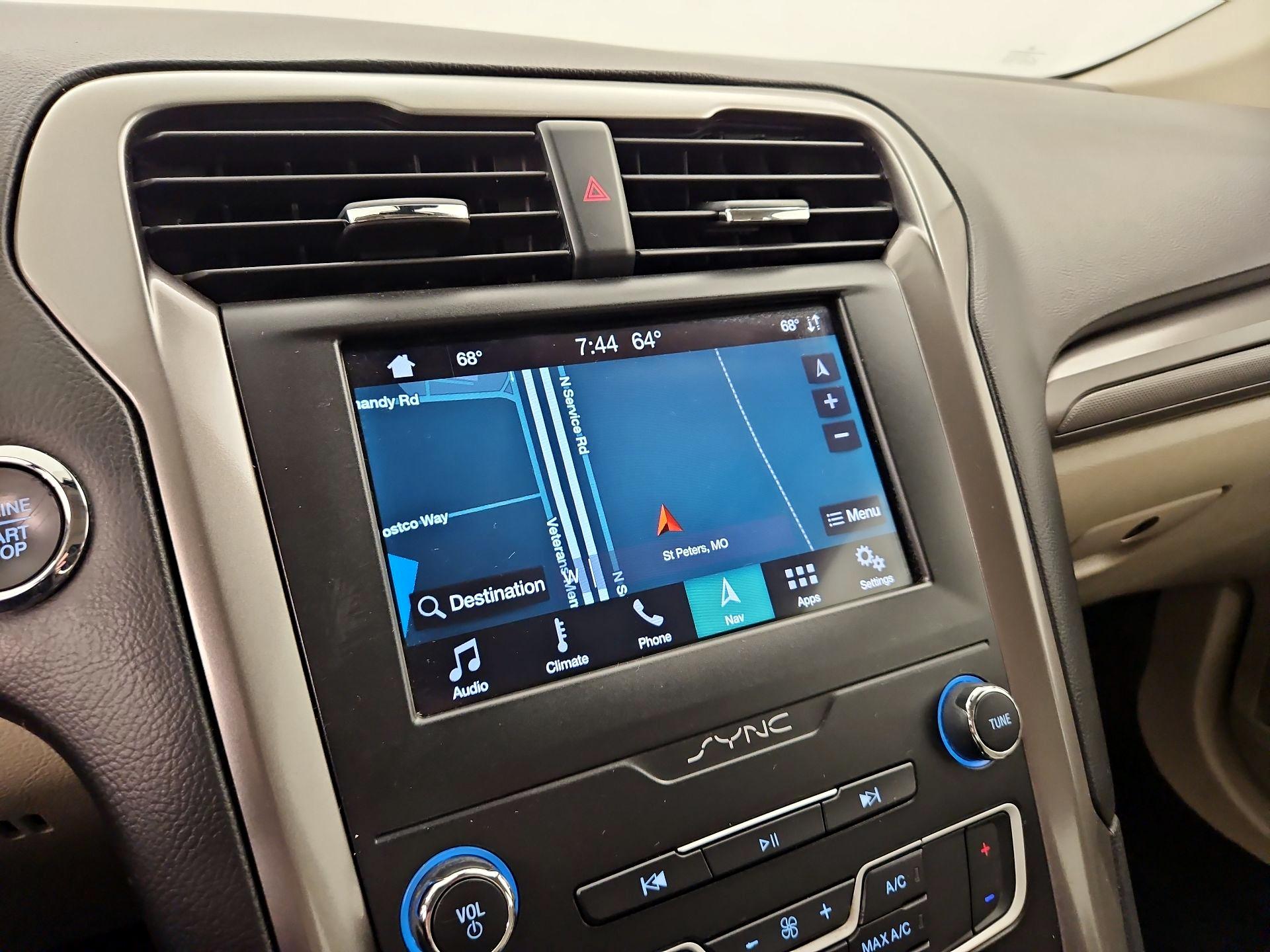 Thumbnail: 2019 Ford Fusion - 14