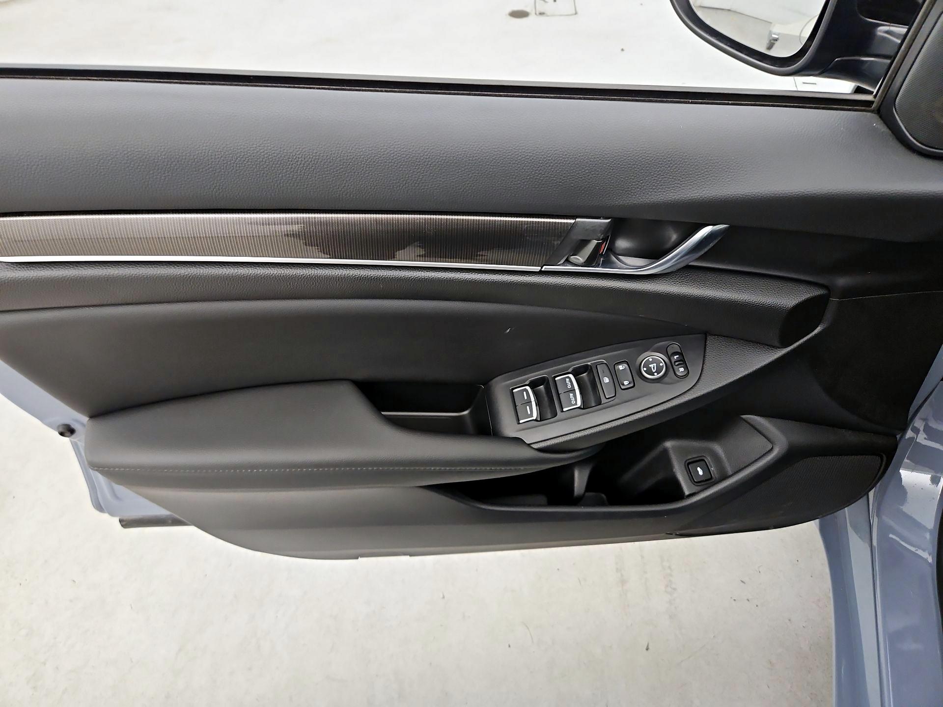 Thumbnail: 2022 Honda Accord - 12