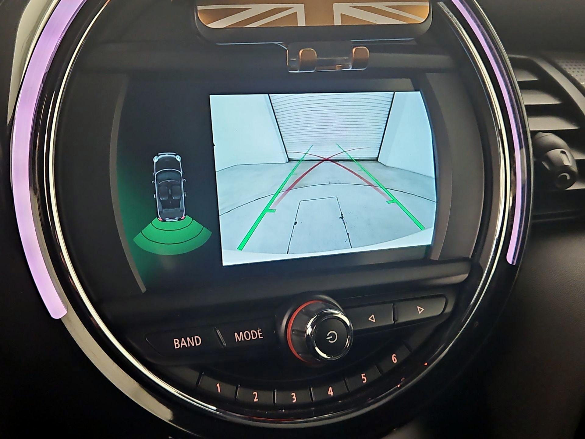 Thumbnail: 2019 MINI Cooper - 14