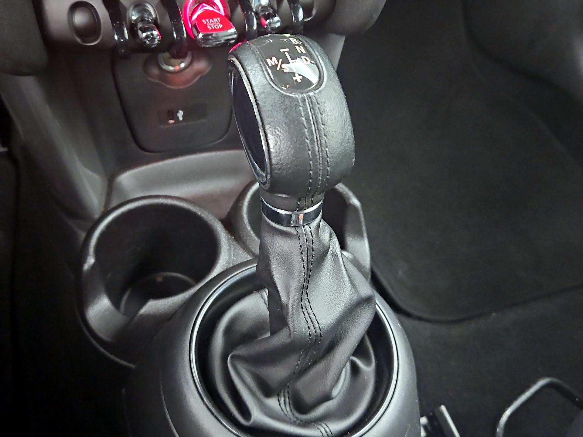 Thumbnail: 2019 MINI Cooper - 17