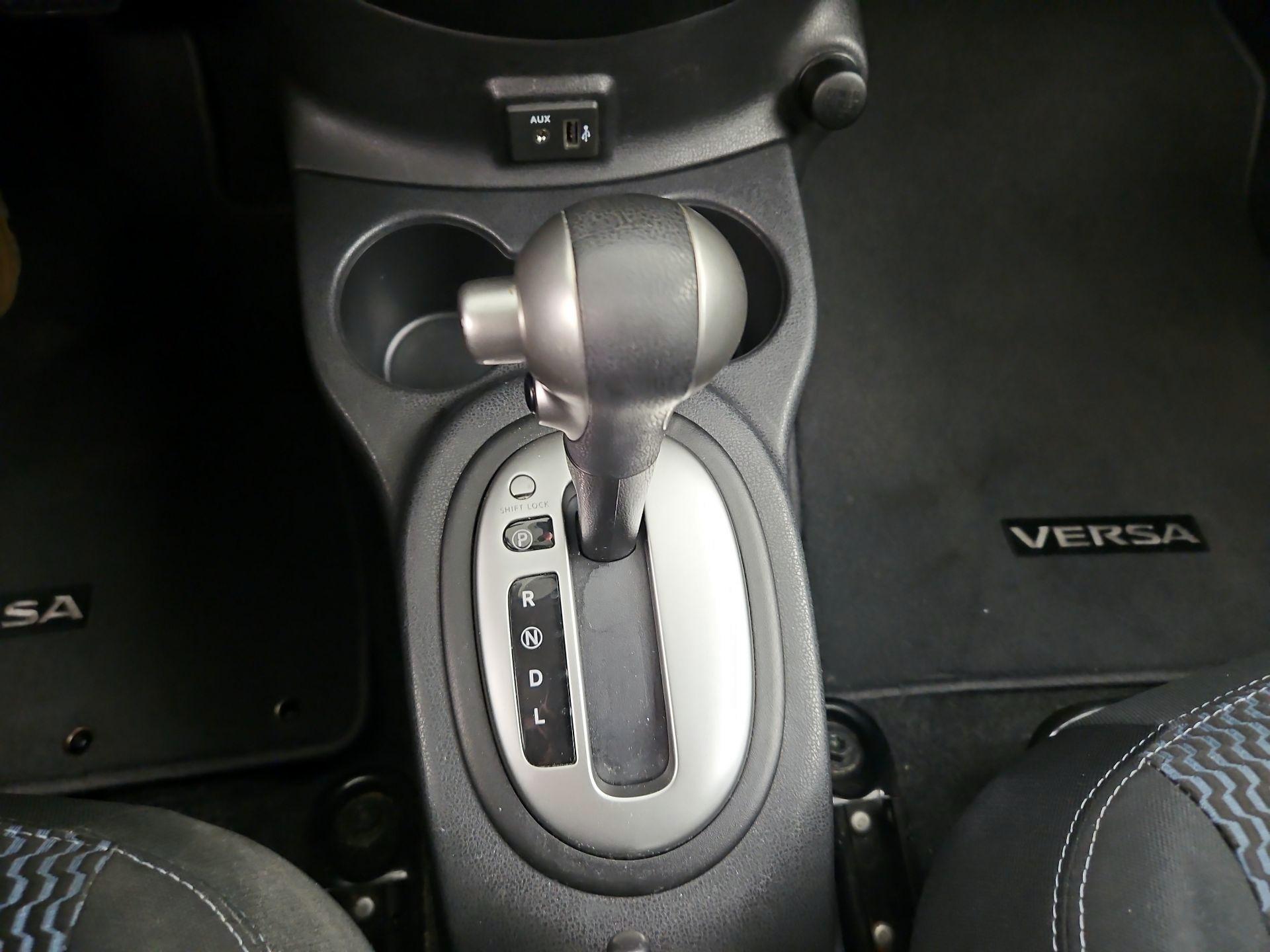 Thumbnail: 2018 Nissan Versa Note - 17