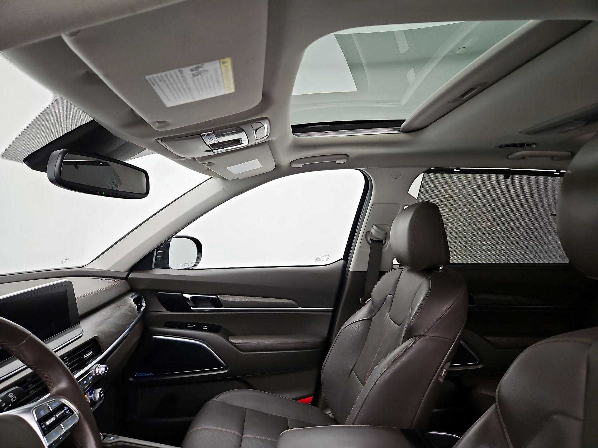 Thumbnail: 2021 Kia Telluride - 19