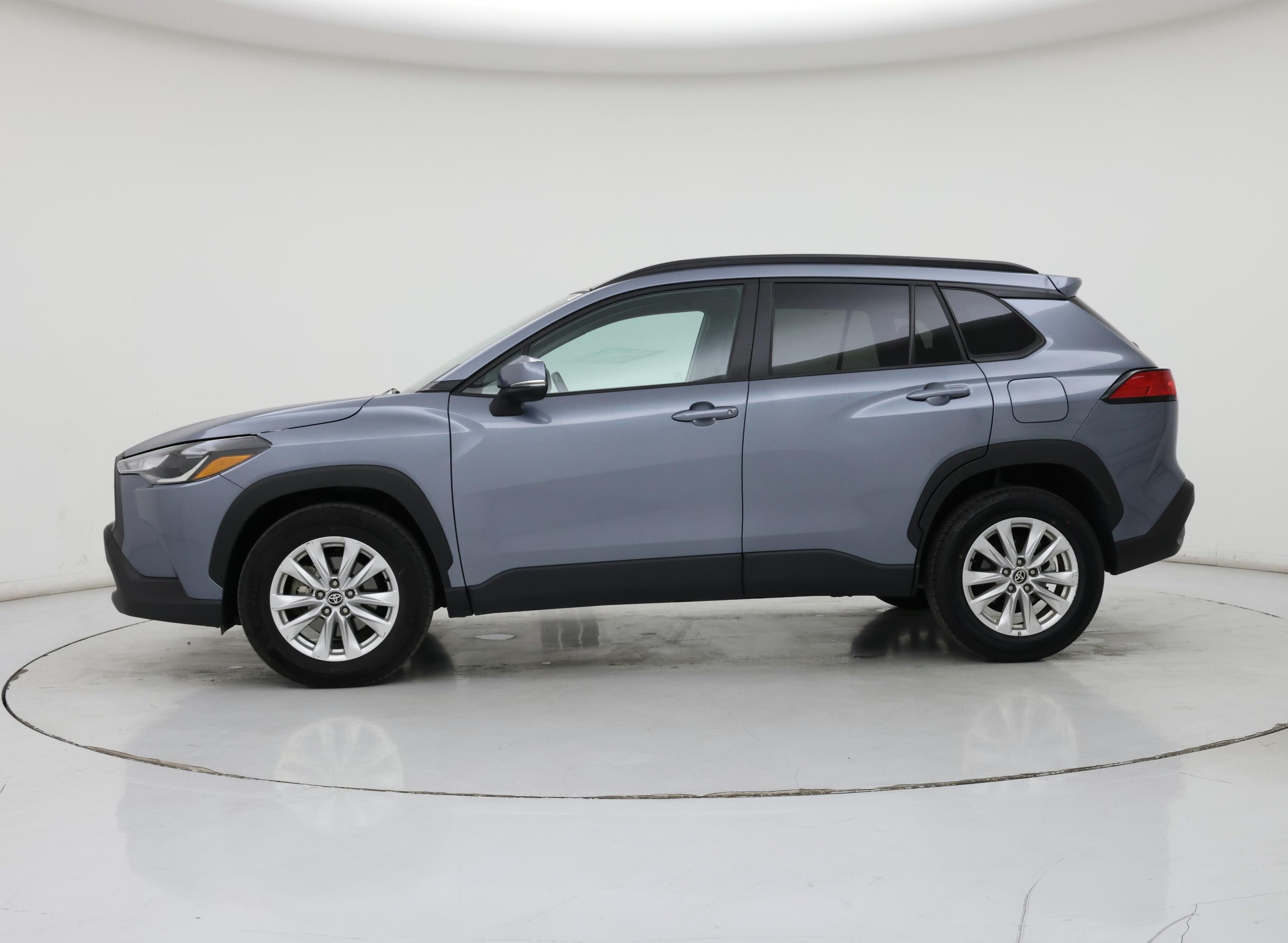 Thumbnail: 2024 Toyota Corolla Cross - 3