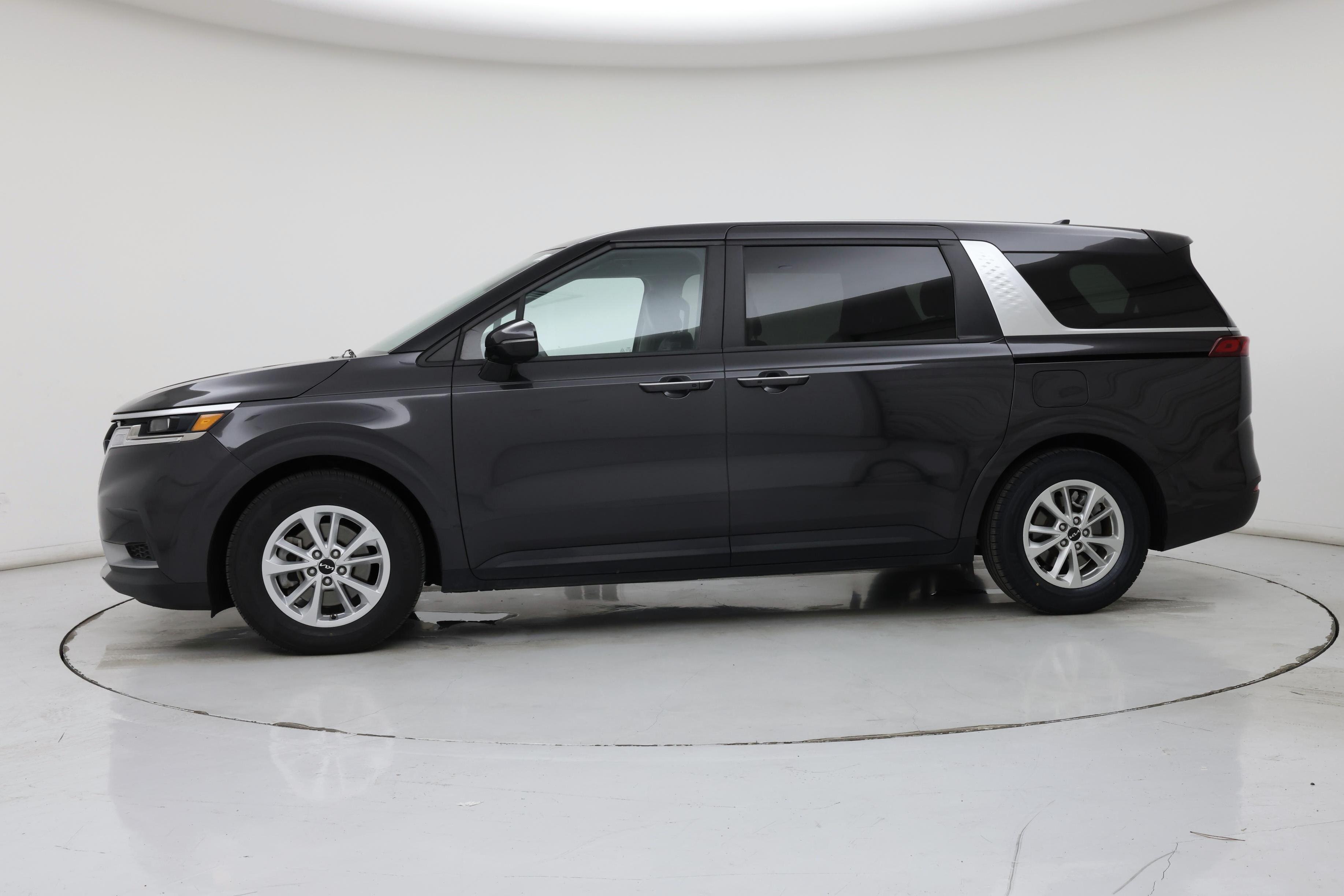 Thumbnail: 2024 Kia Carnival - 3