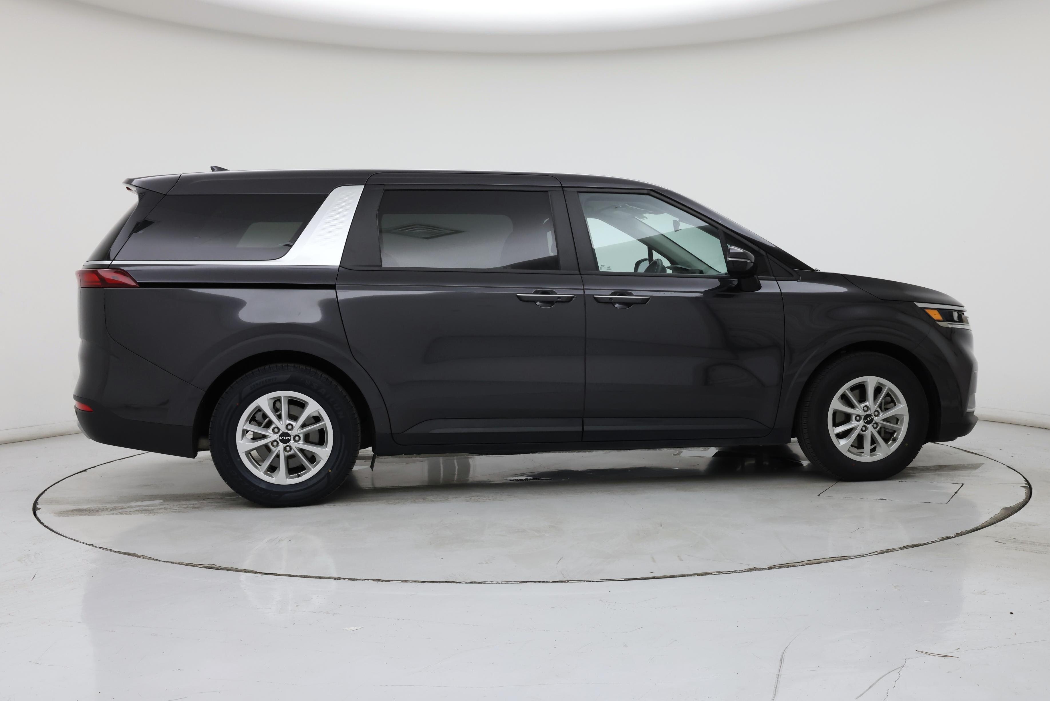 Thumbnail: 2024 Kia Carnival - 7