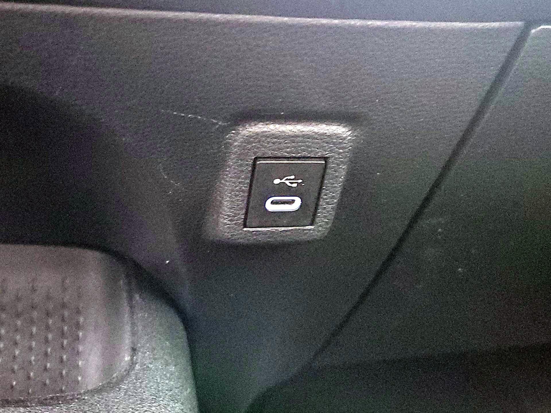 Thumbnail: 2024 Toyota Corolla - 18