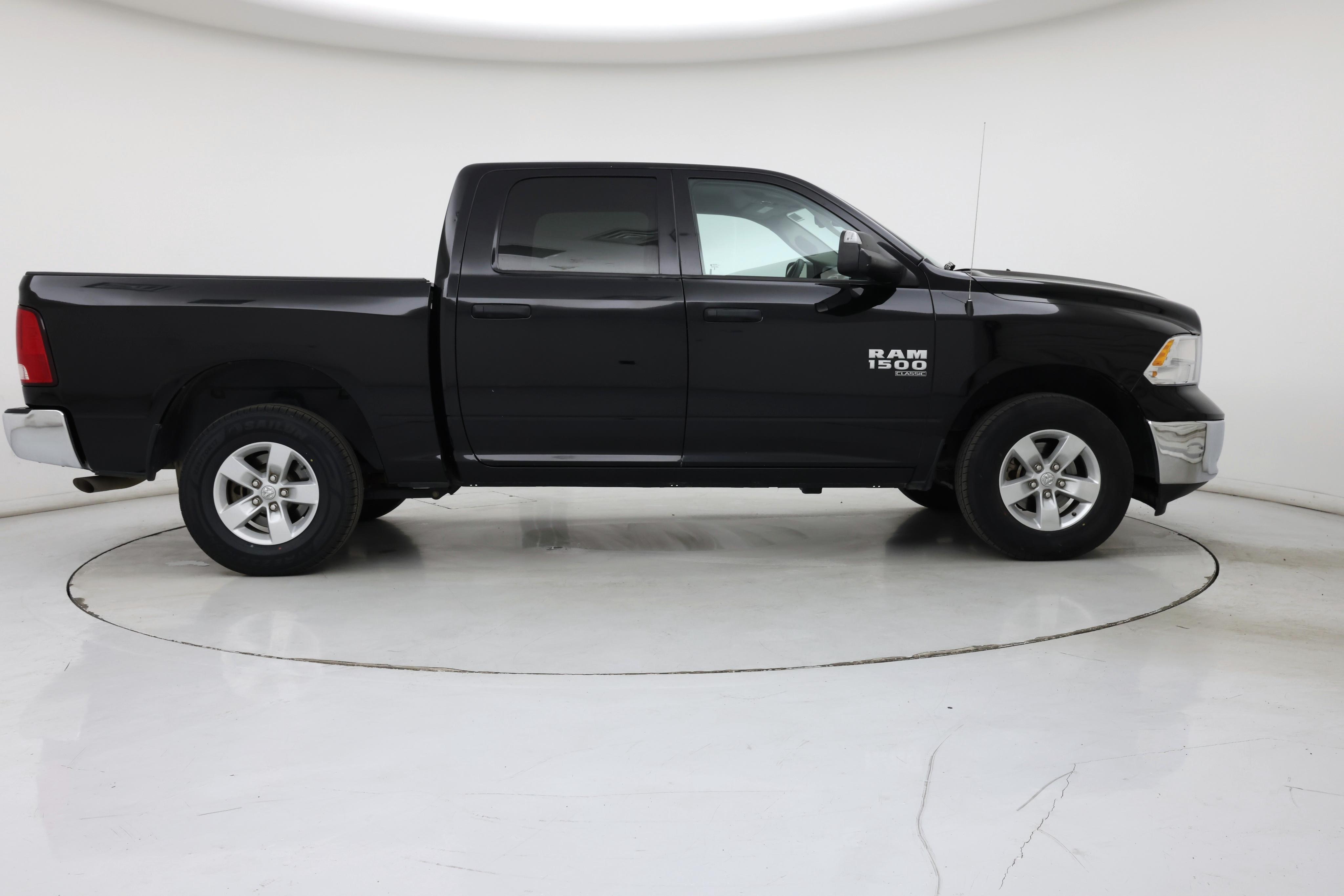 Thumbnail: 2023 RAM 1500 Classic - 7