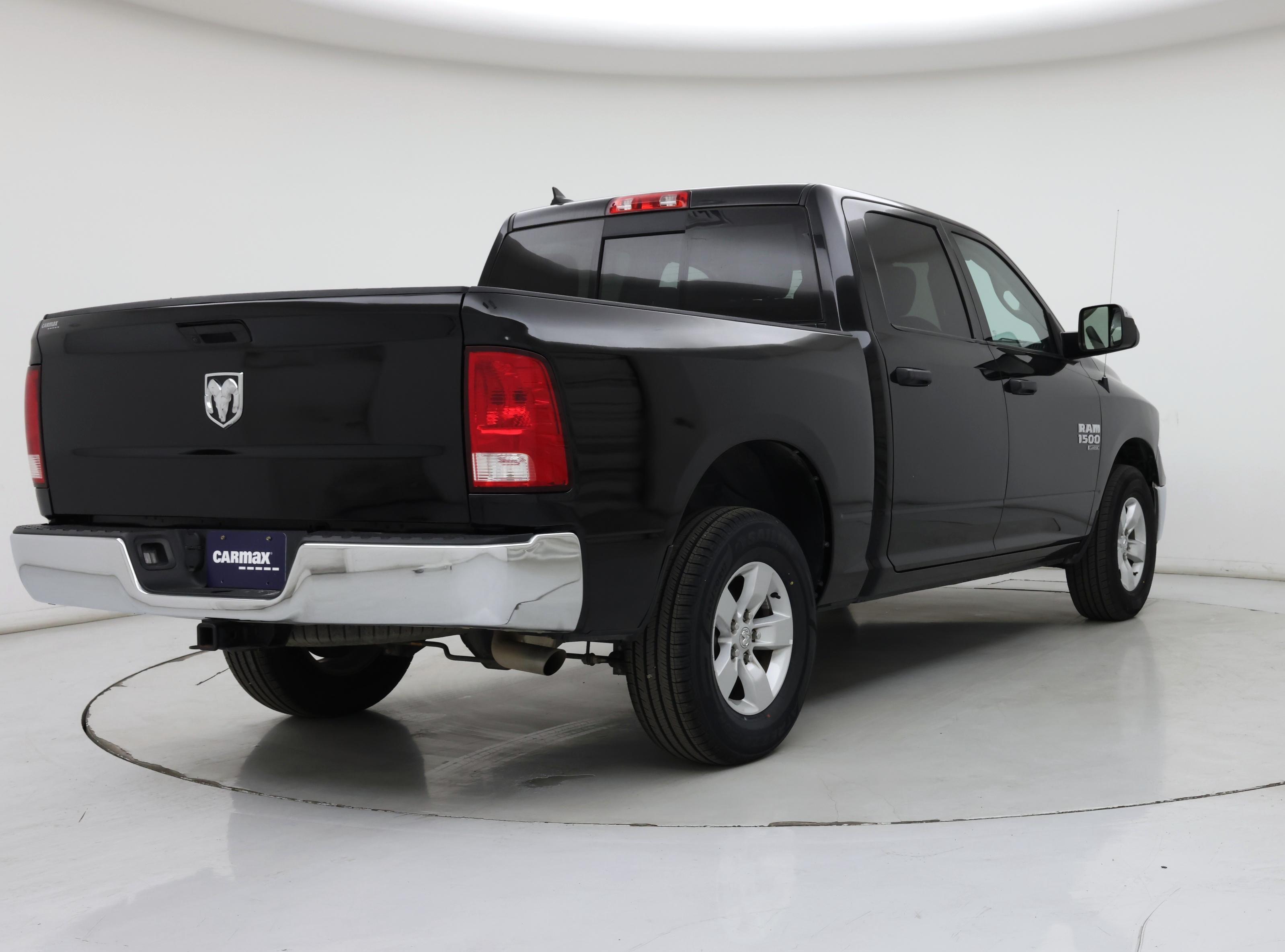 Thumbnail: 2023 RAM 1500 Classic - 8