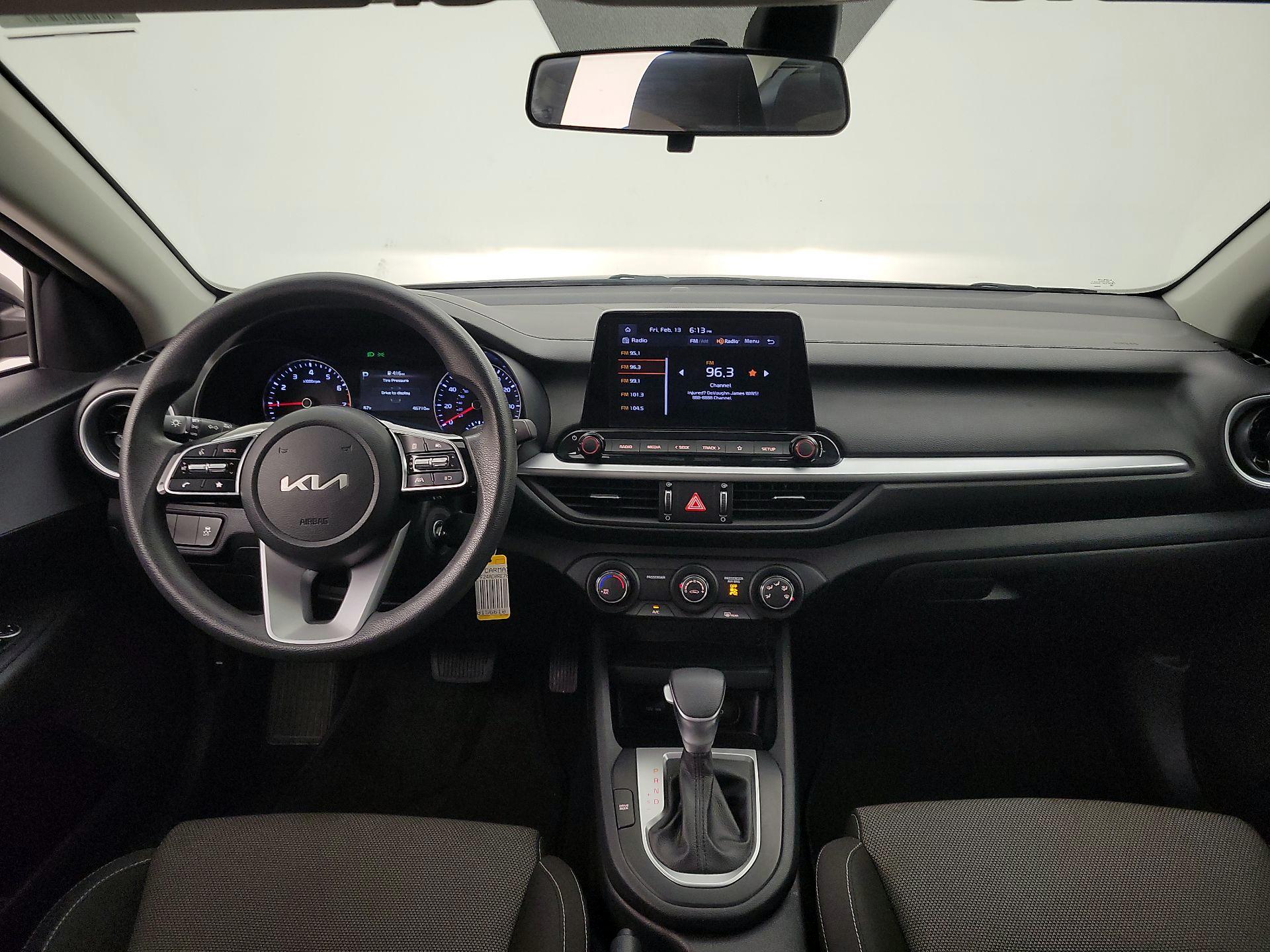 Thumbnail: 2024 Kia Forte - 9