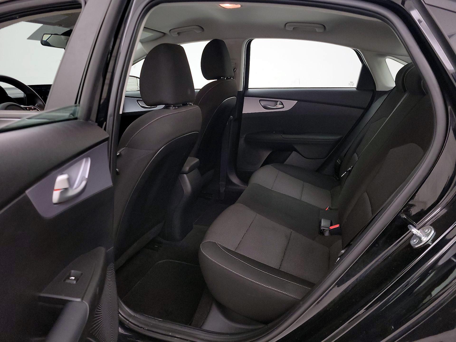 Thumbnail: 2024 Kia Forte - 19