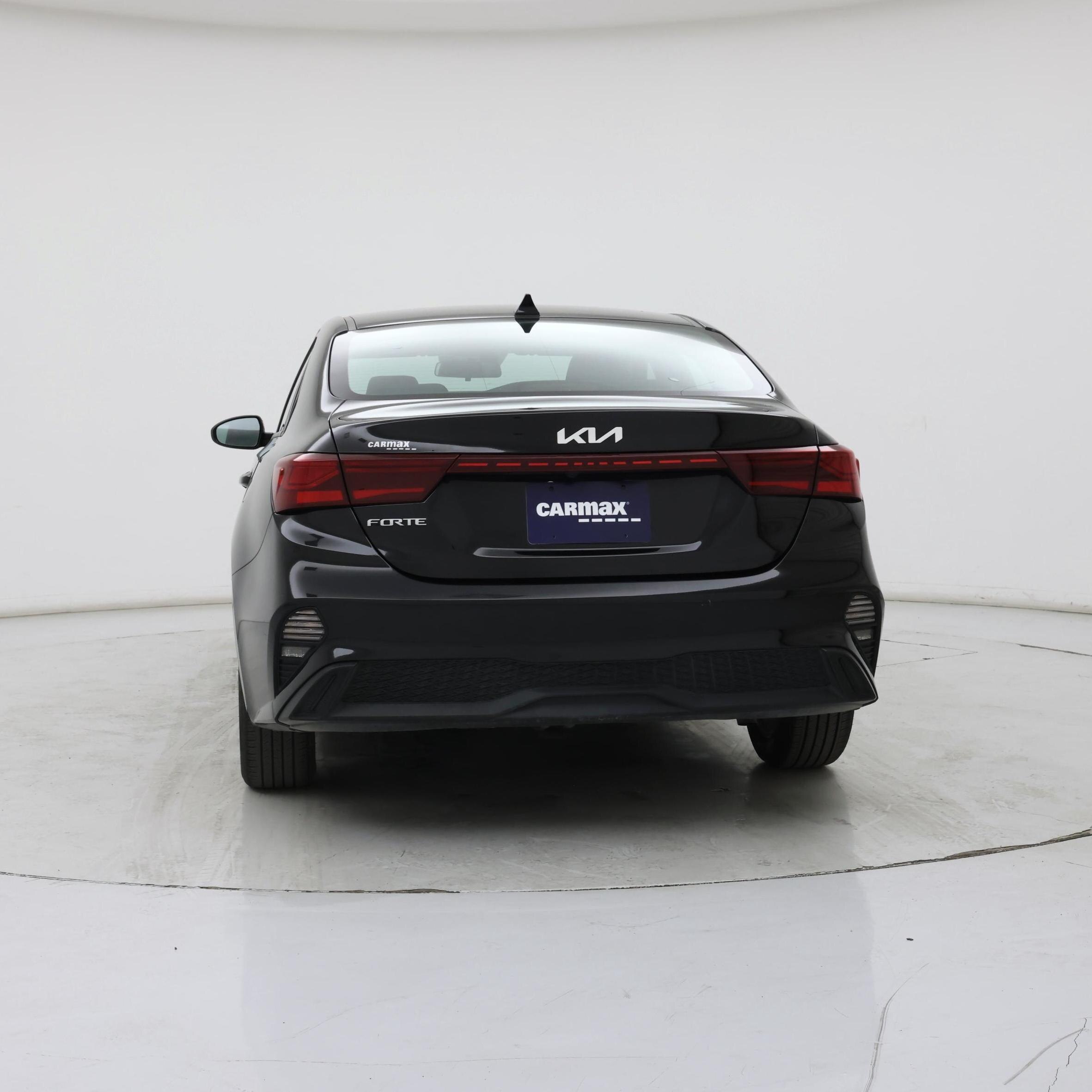 Thumbnail: 2024 Kia Forte - 6