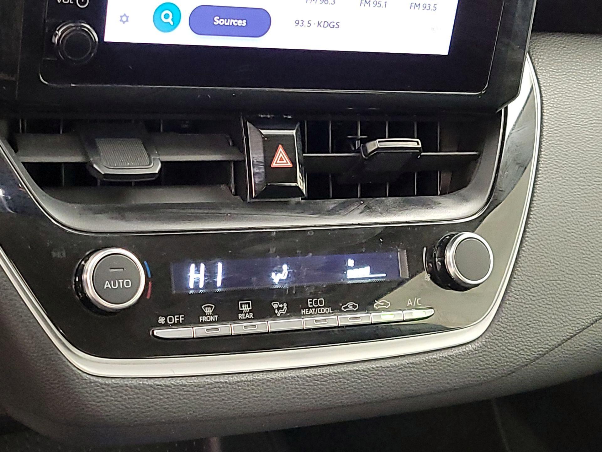 Thumbnail: 2024 Toyota Corolla - 16