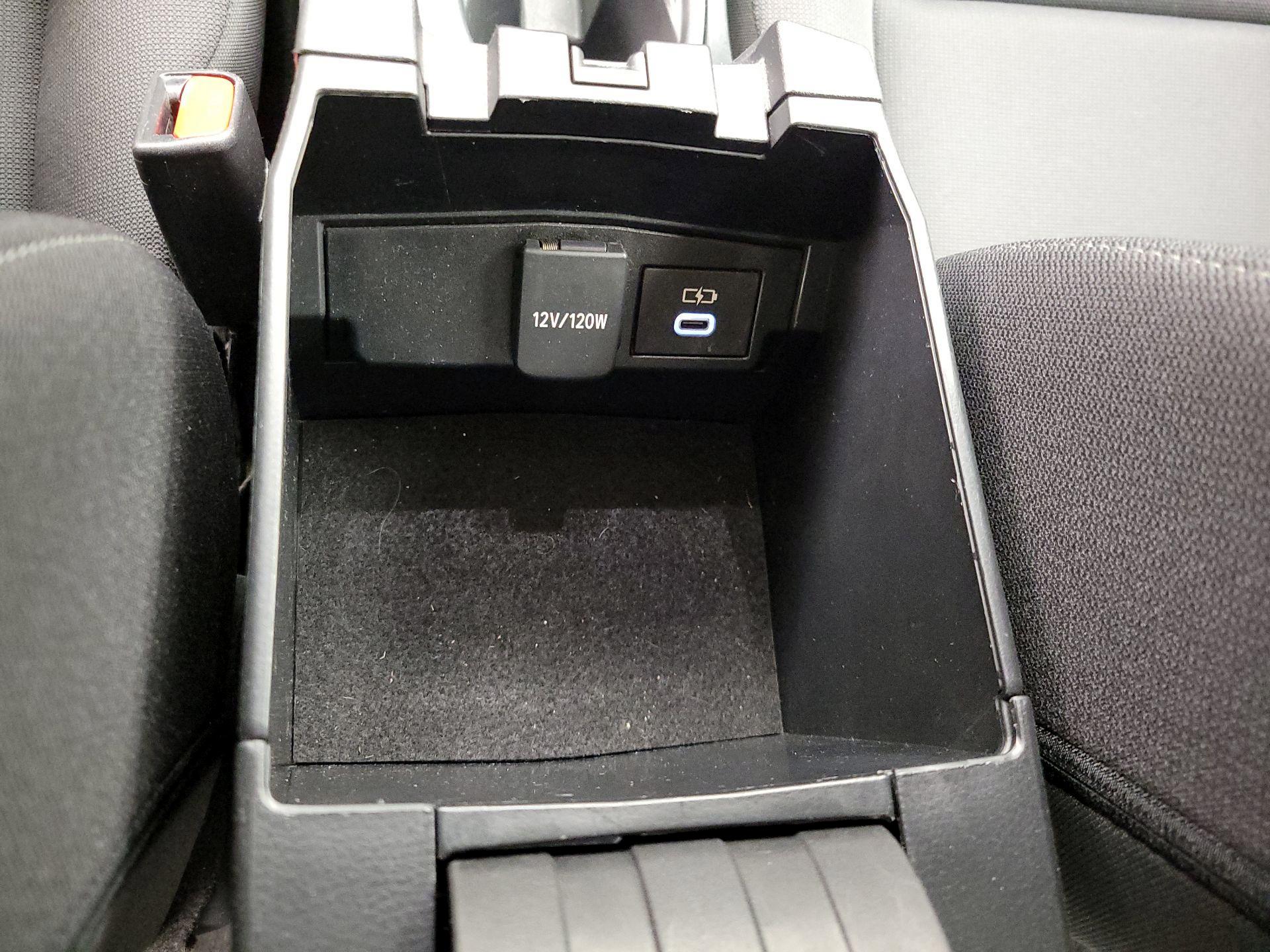 Thumbnail: 2024 Toyota Corolla - 18