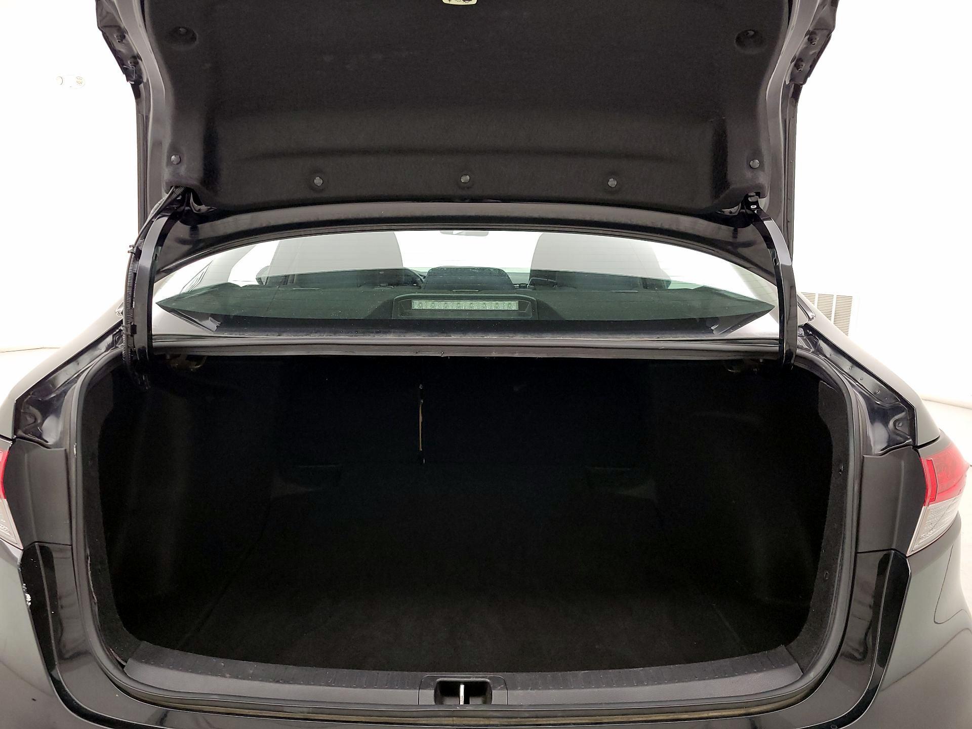 Thumbnail: 2024 Toyota Corolla - 20