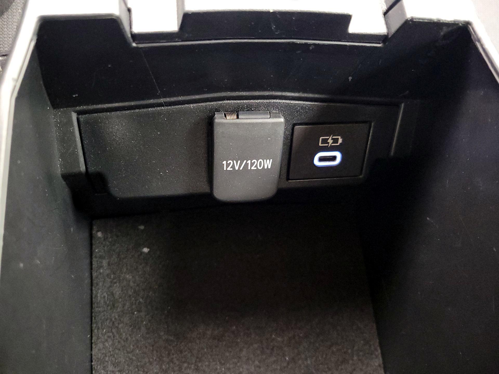 Thumbnail: 2024 Toyota Corolla - 18