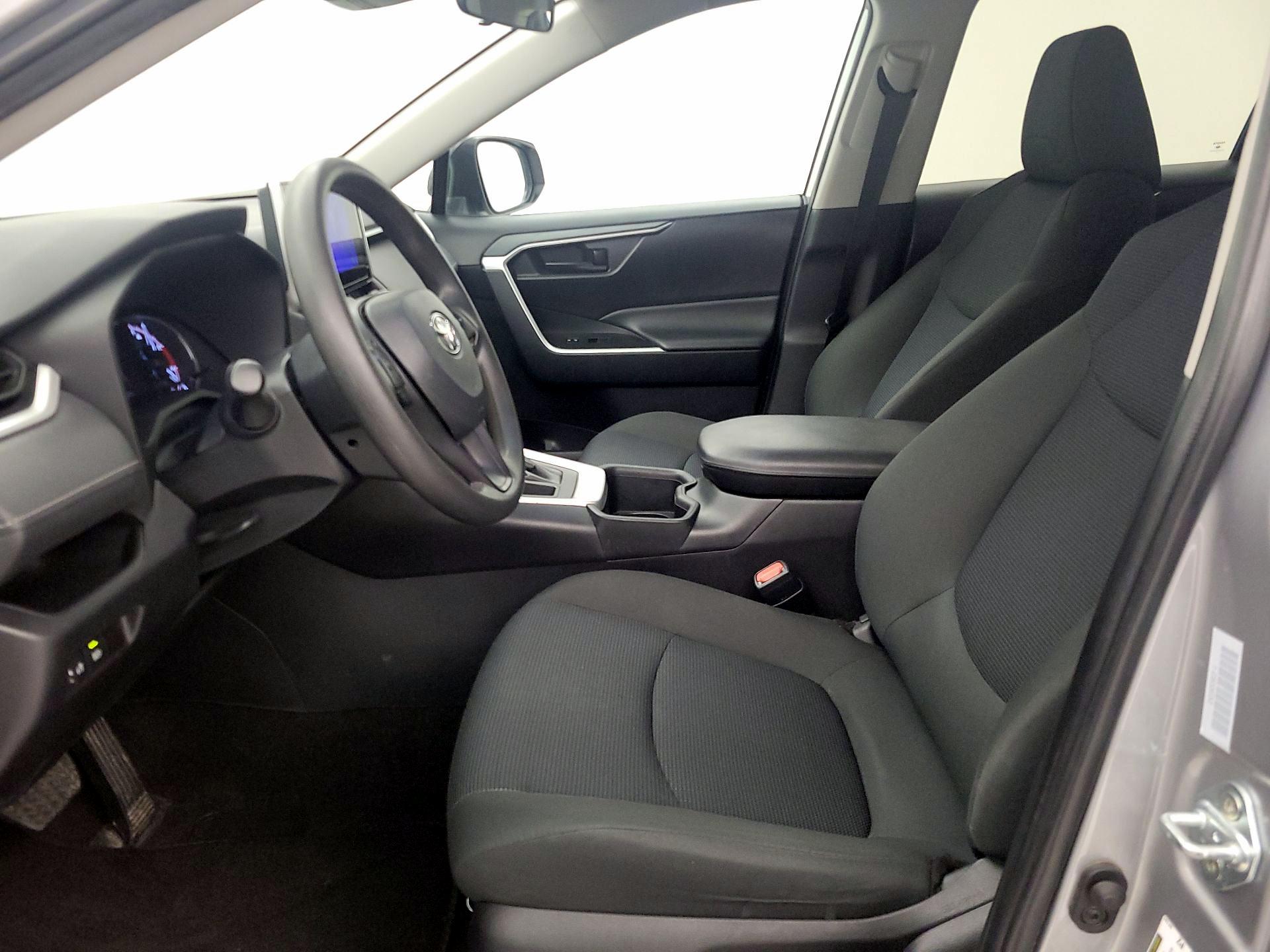 Thumbnail: 2024 Toyota RAV4 - 11