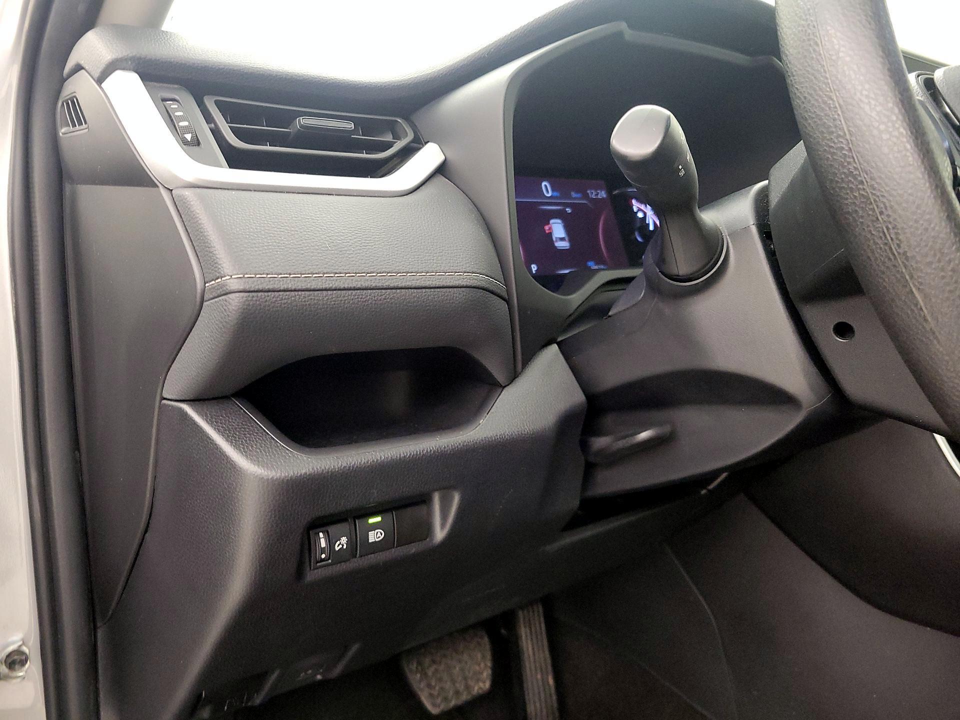 Thumbnail: 2024 Toyota RAV4 - 13