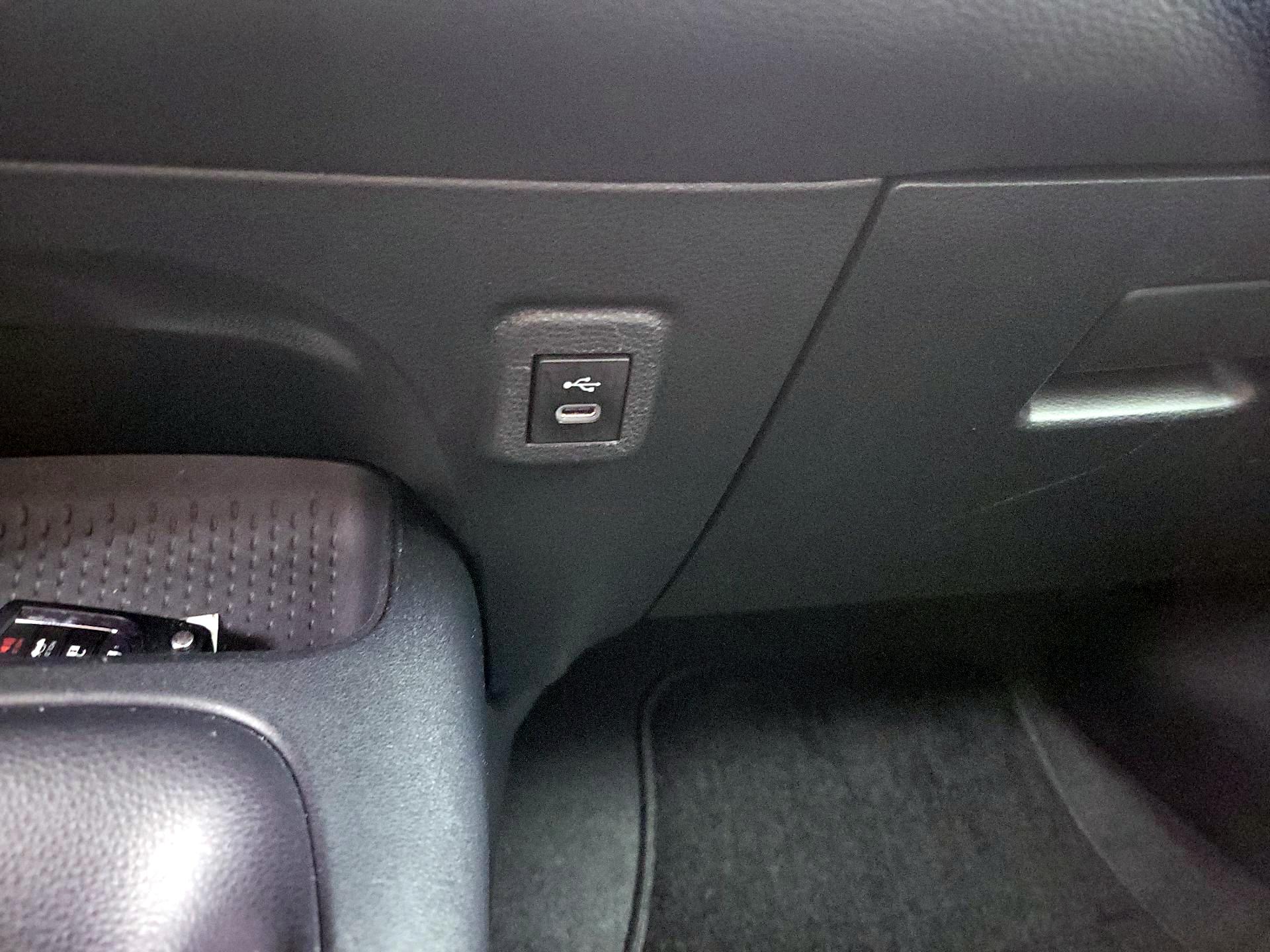 Thumbnail: 2024 Toyota Corolla - 18