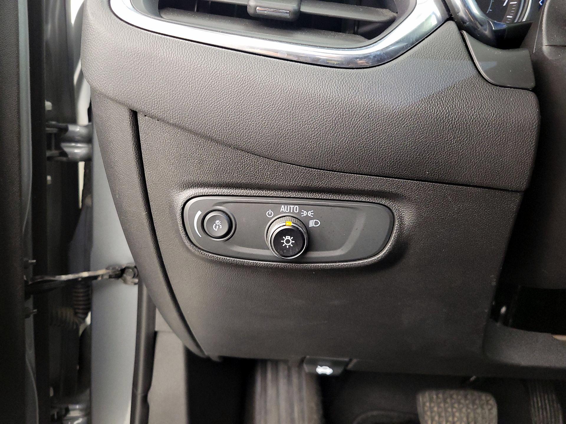 Thumbnail: 2023 Chevrolet Equinox - 13