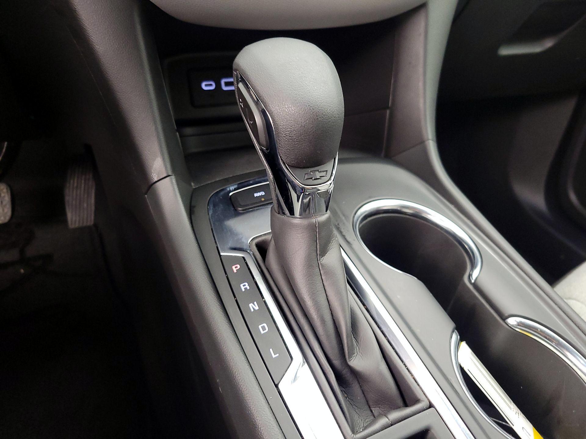 Thumbnail: 2023 Chevrolet Equinox - 17