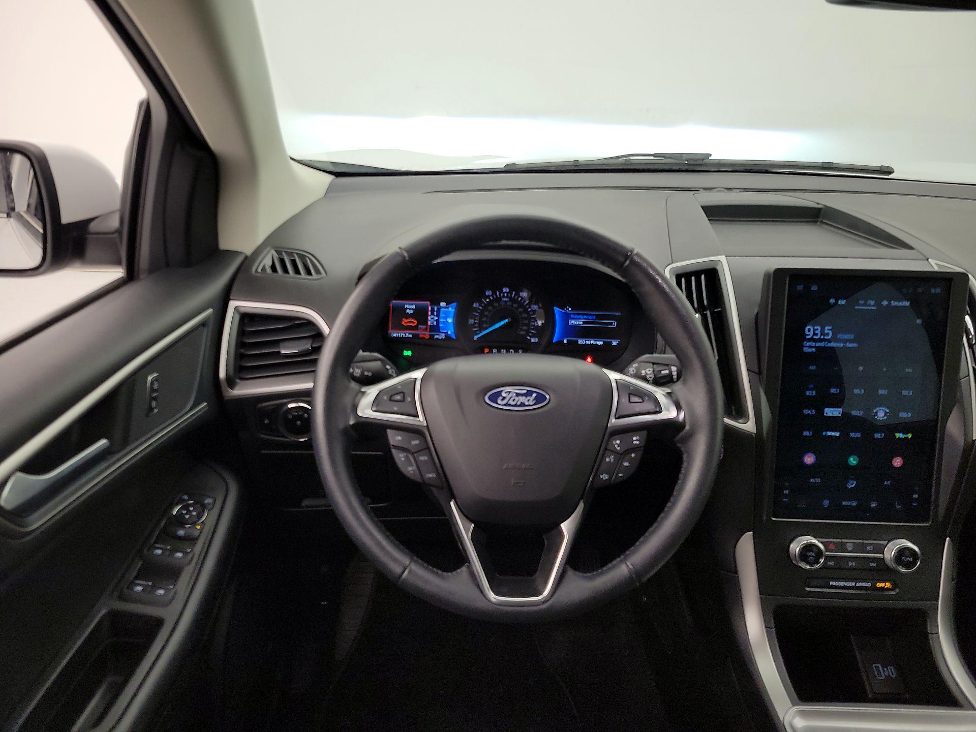 Thumbnail: 2024 Ford Edge - 10