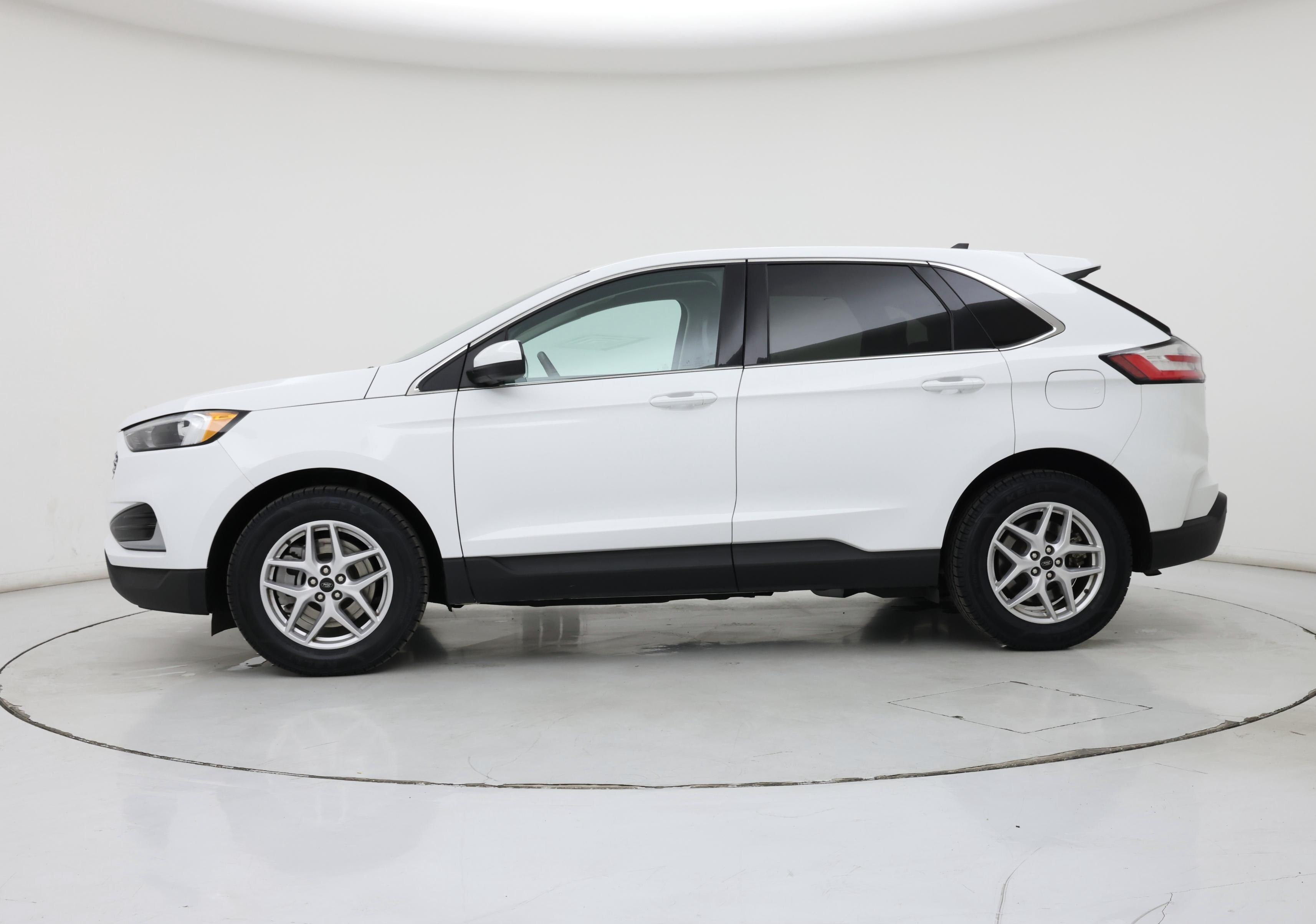 Thumbnail: 2024 Ford Edge - 3