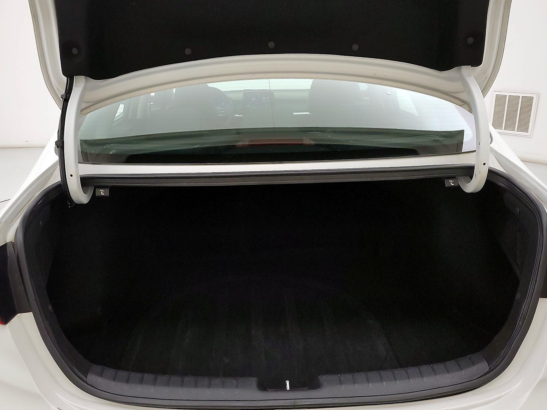 Thumbnail: 2024 Kia Forte - 20