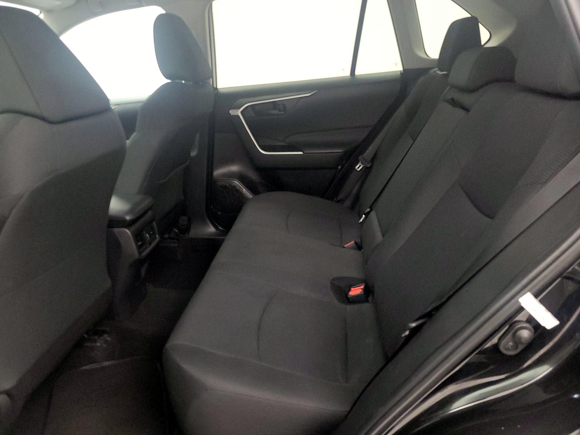 Thumbnail: 2024 Toyota RAV4 - 19