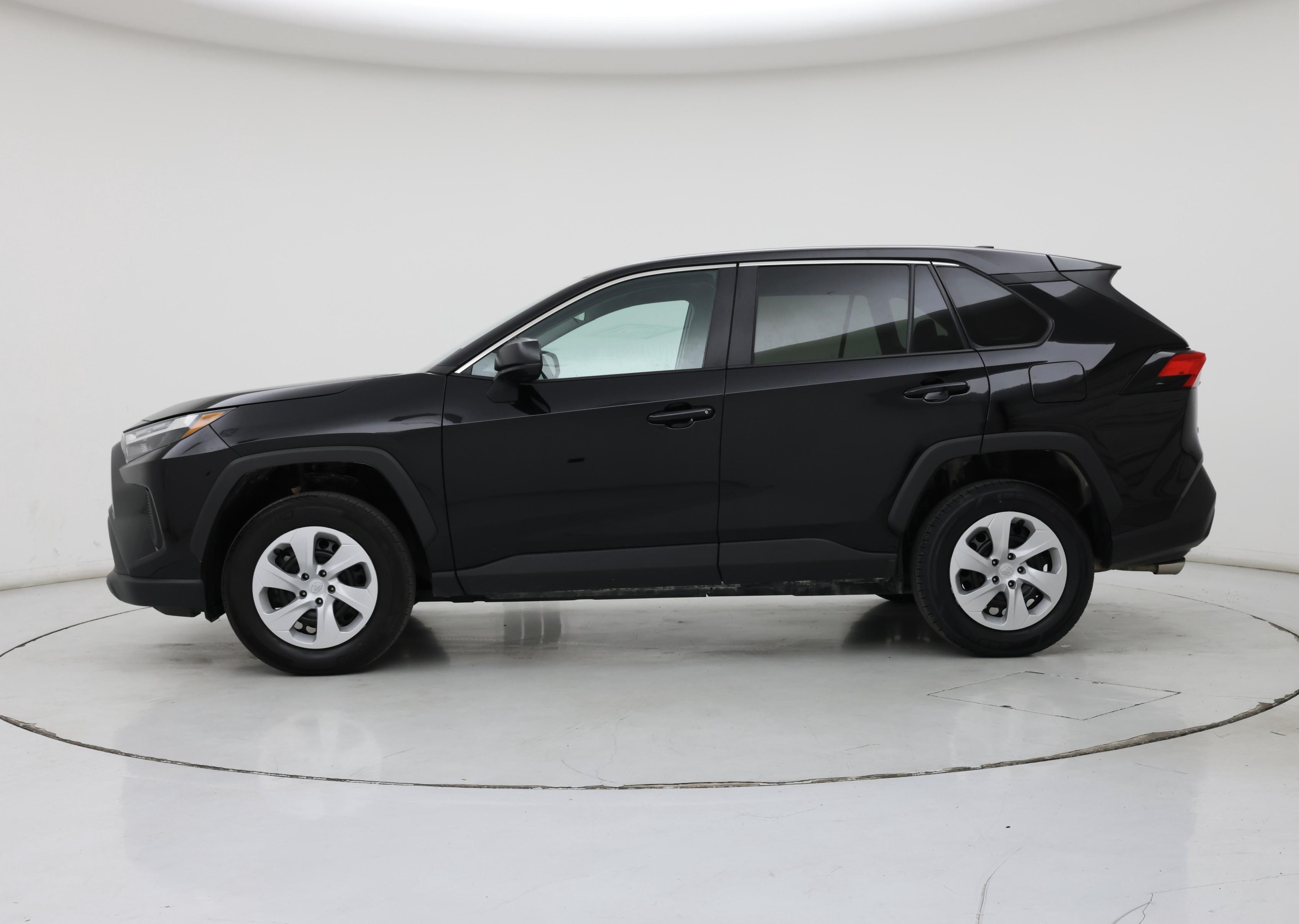 Thumbnail: 2024 Toyota RAV4 - 3