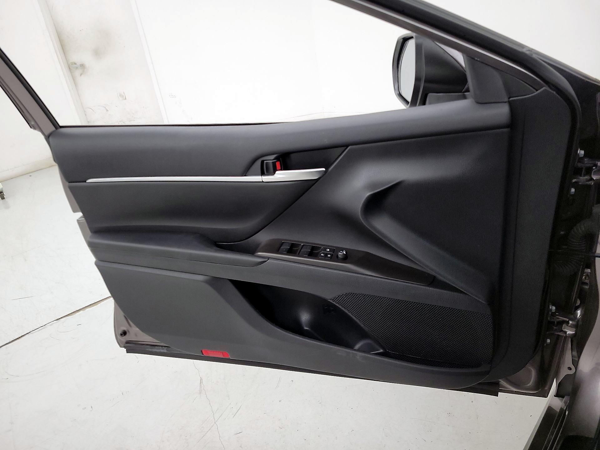 Thumbnail: 2024 Toyota Camry - 12