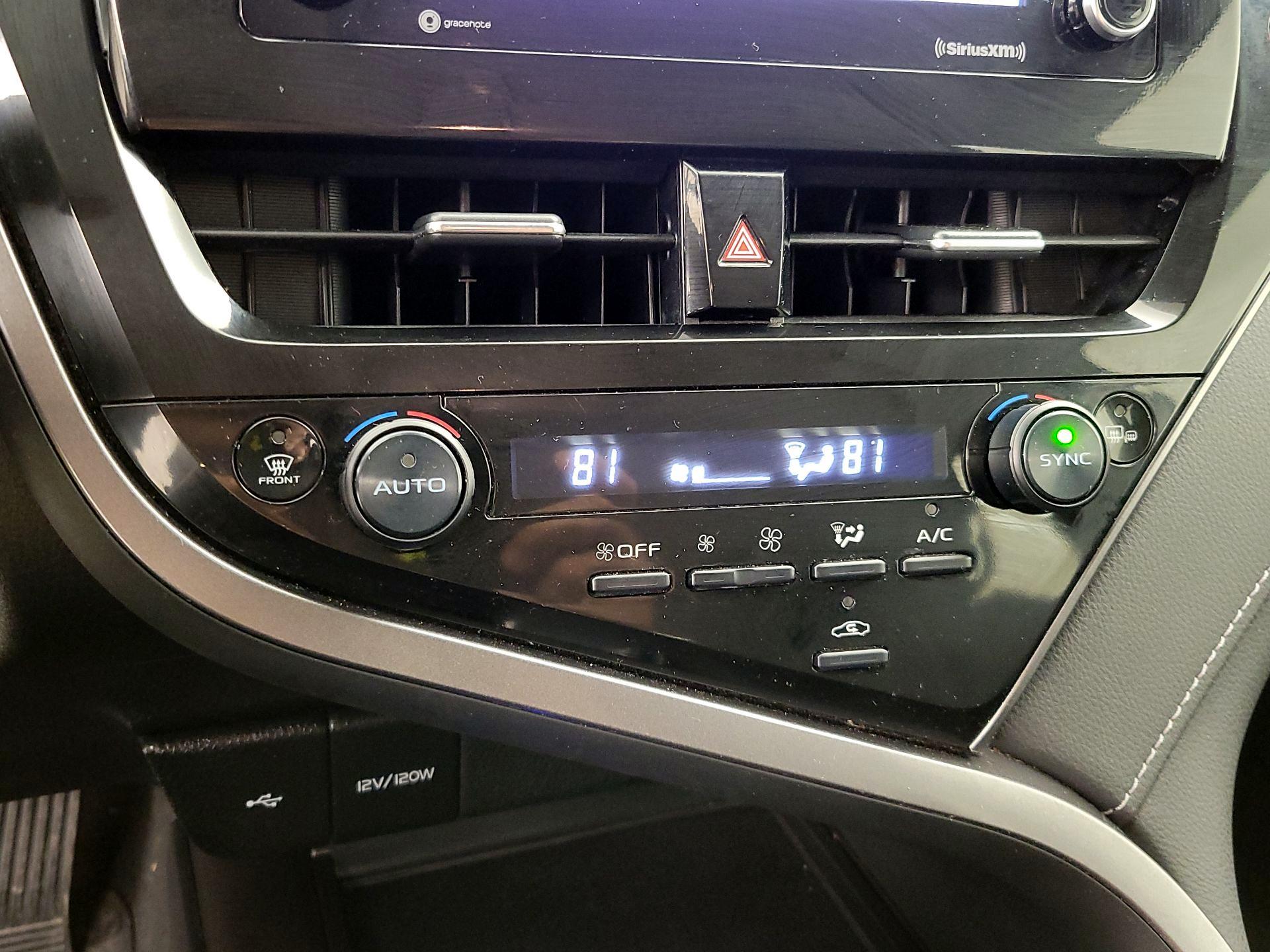 Thumbnail: 2024 Toyota Camry - 17