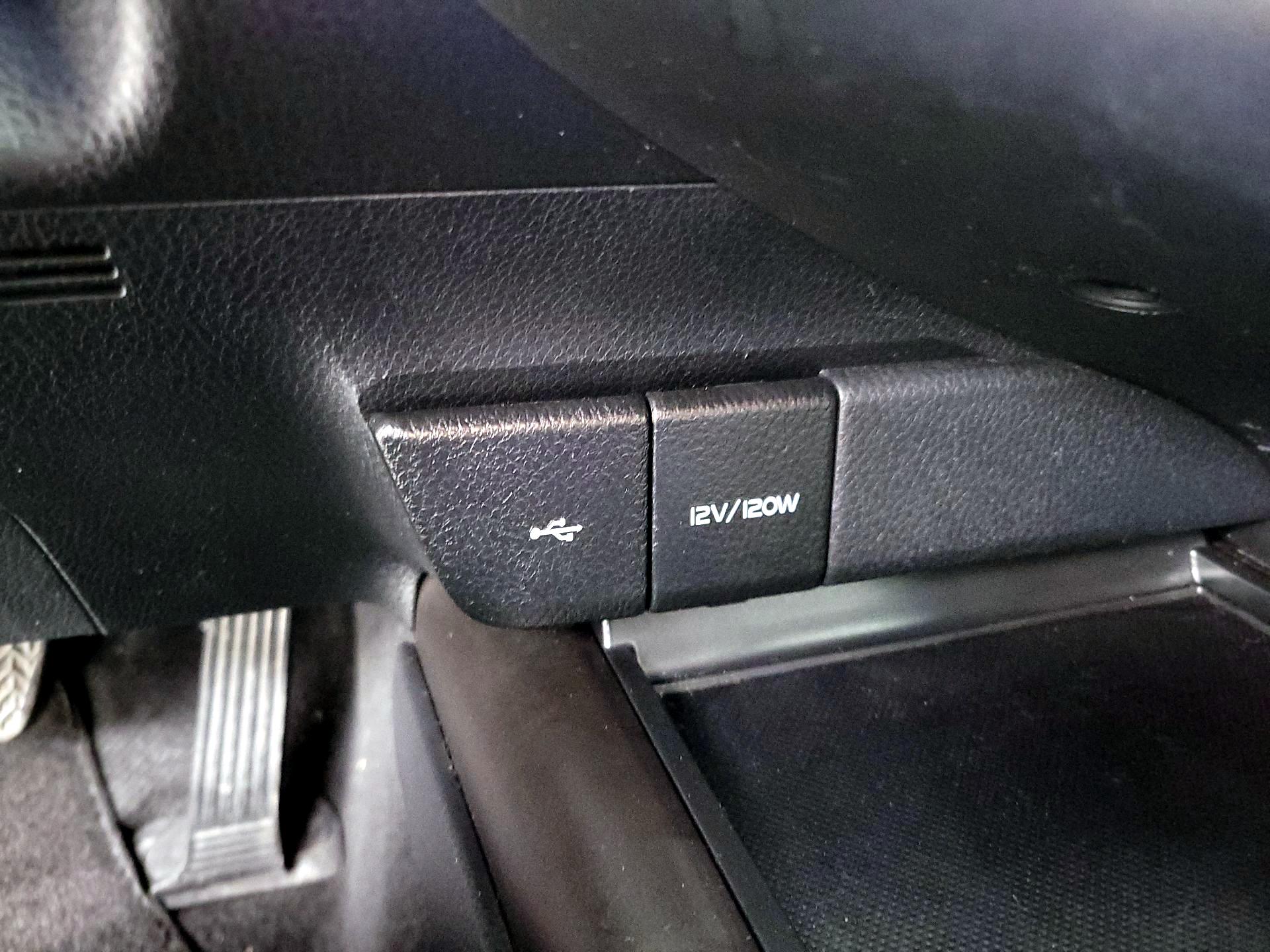 Thumbnail: 2024 Toyota Camry - 19