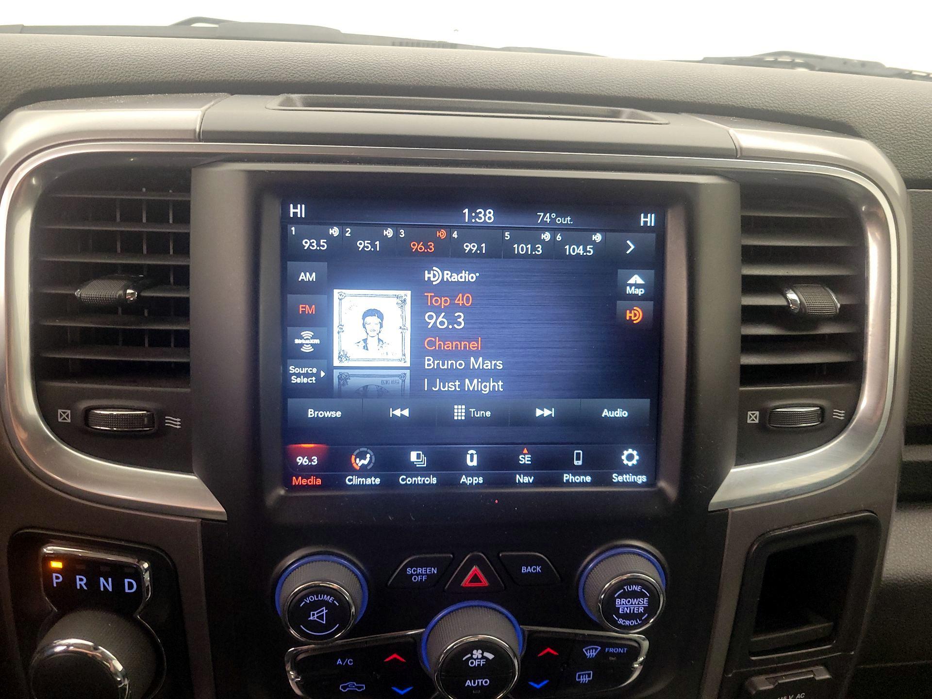 Thumbnail: 2023 RAM 1500 Classic - 16