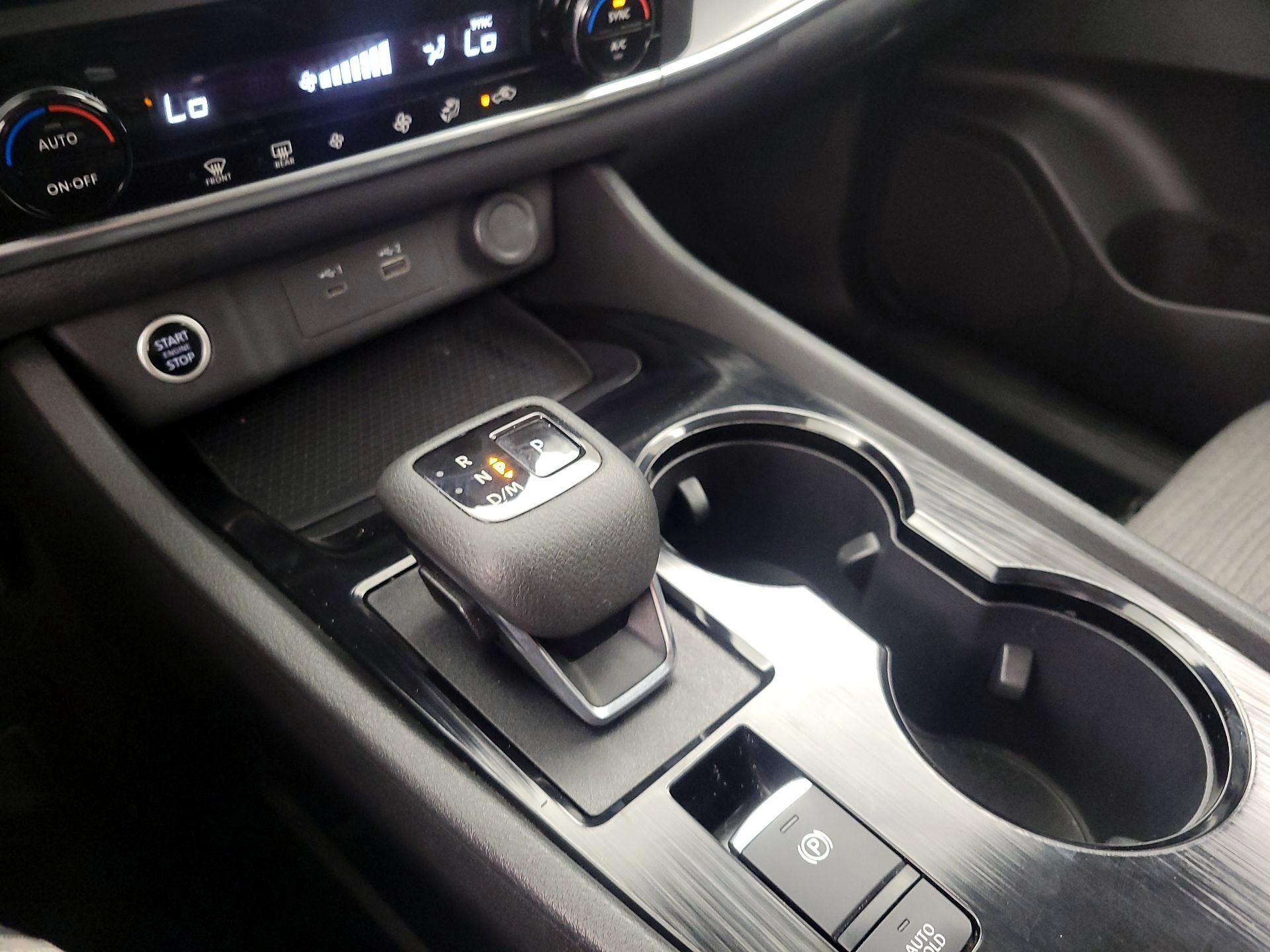 Thumbnail: 2023 Nissan Rogue - 17