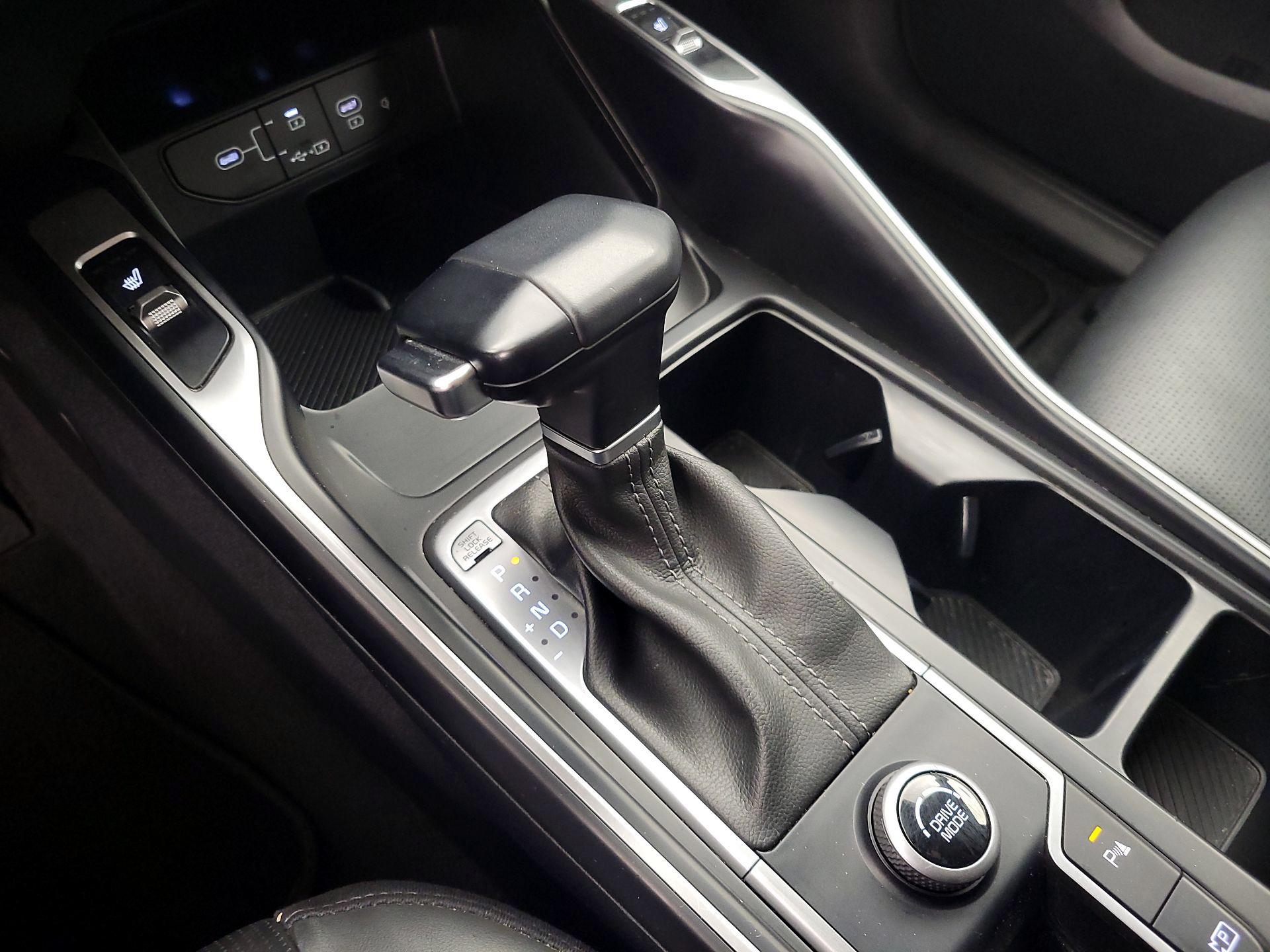 Thumbnail: 2024 Kia Sorento - 18