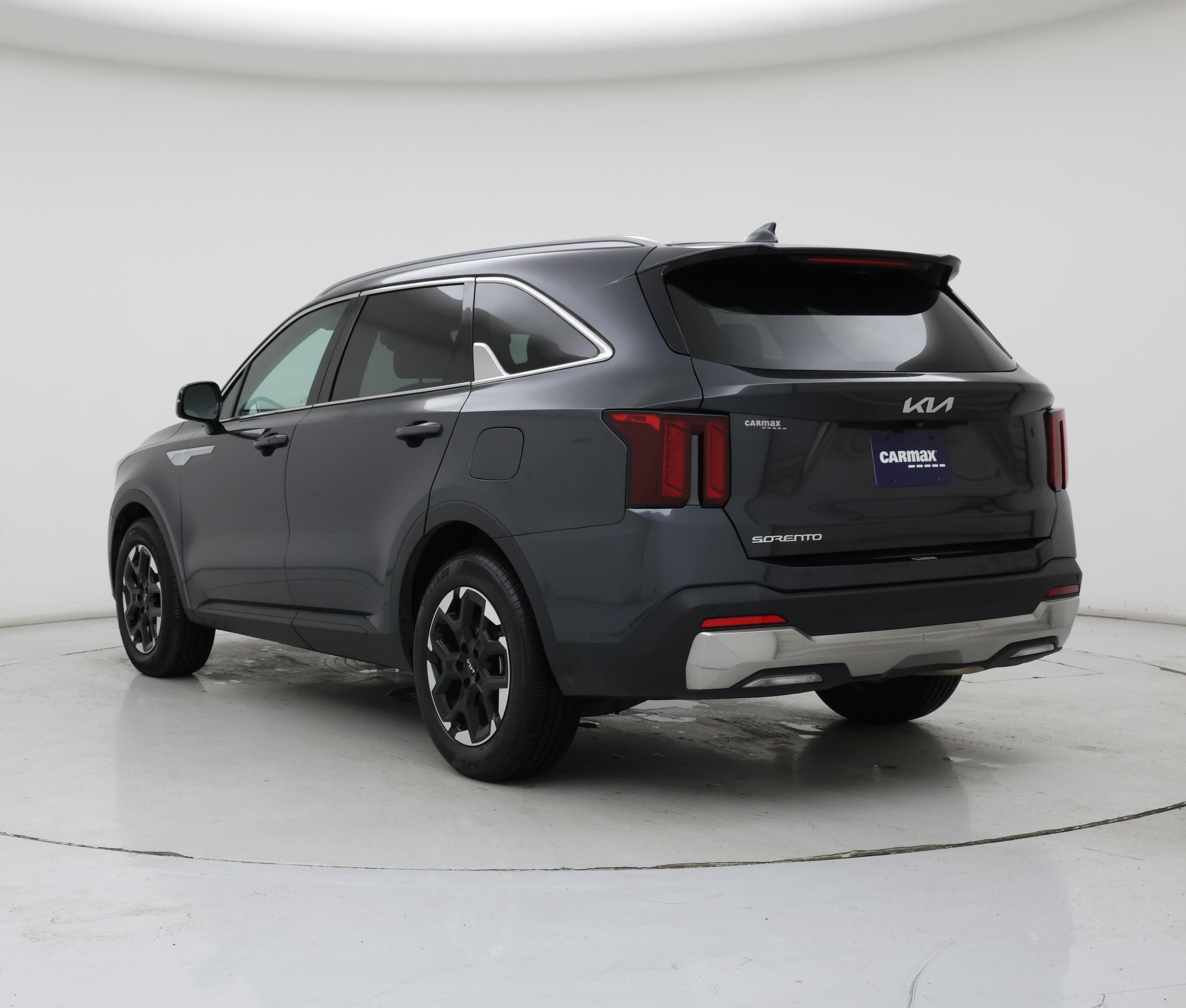 Thumbnail: 2024 Kia Sorento - 2