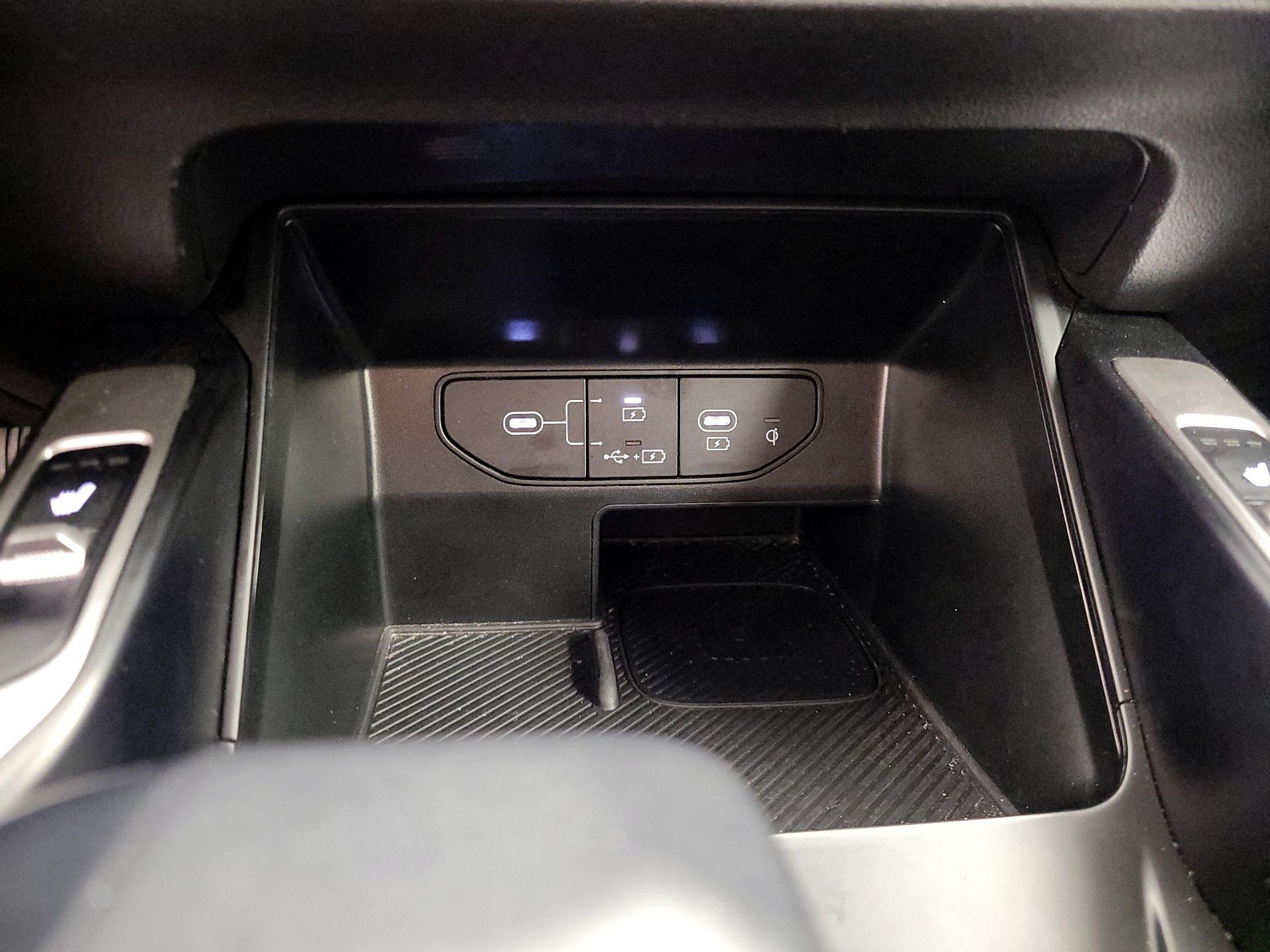 Thumbnail: 2024 Kia Sorento - 19