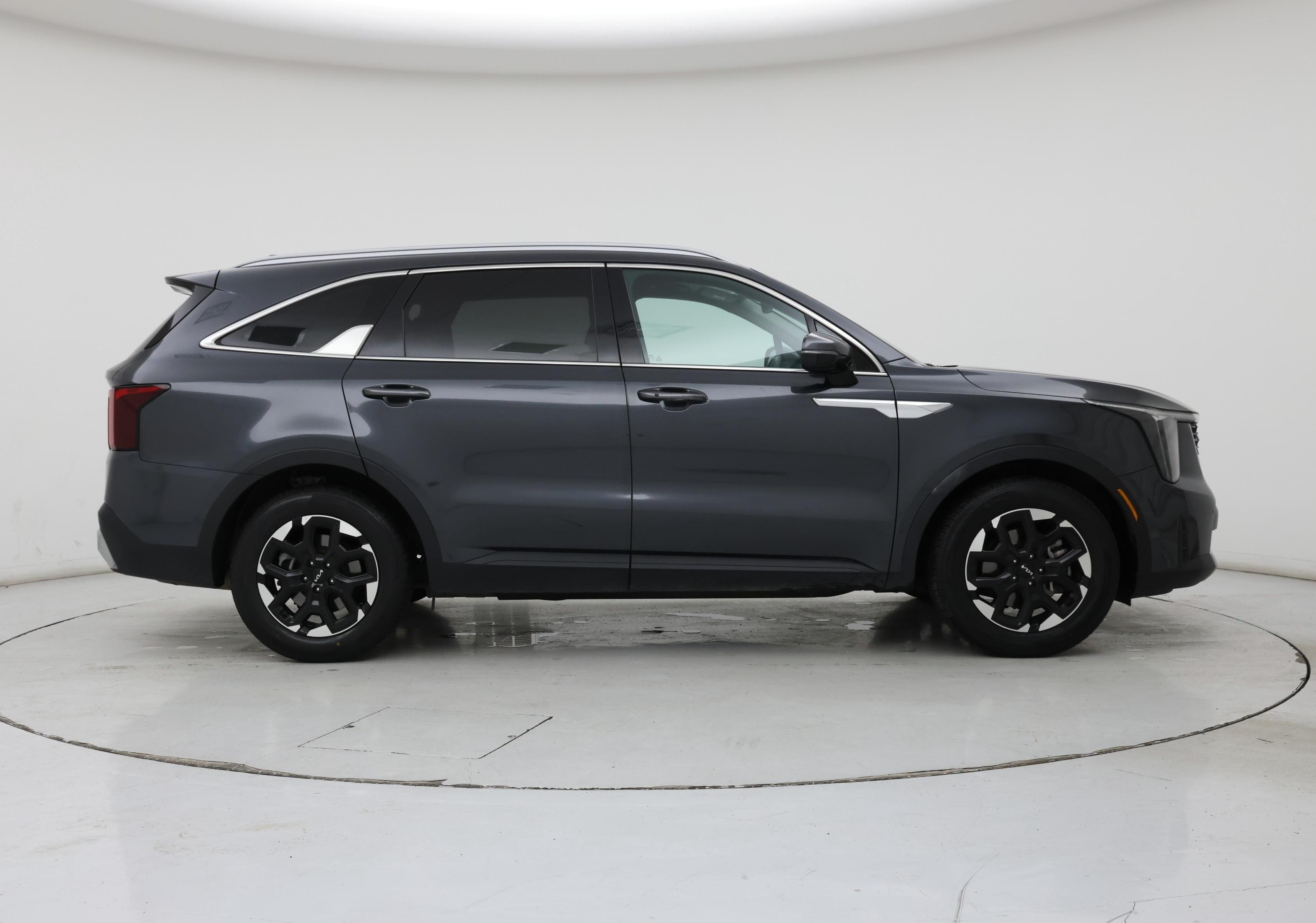 Thumbnail: 2024 Kia Sorento - 7