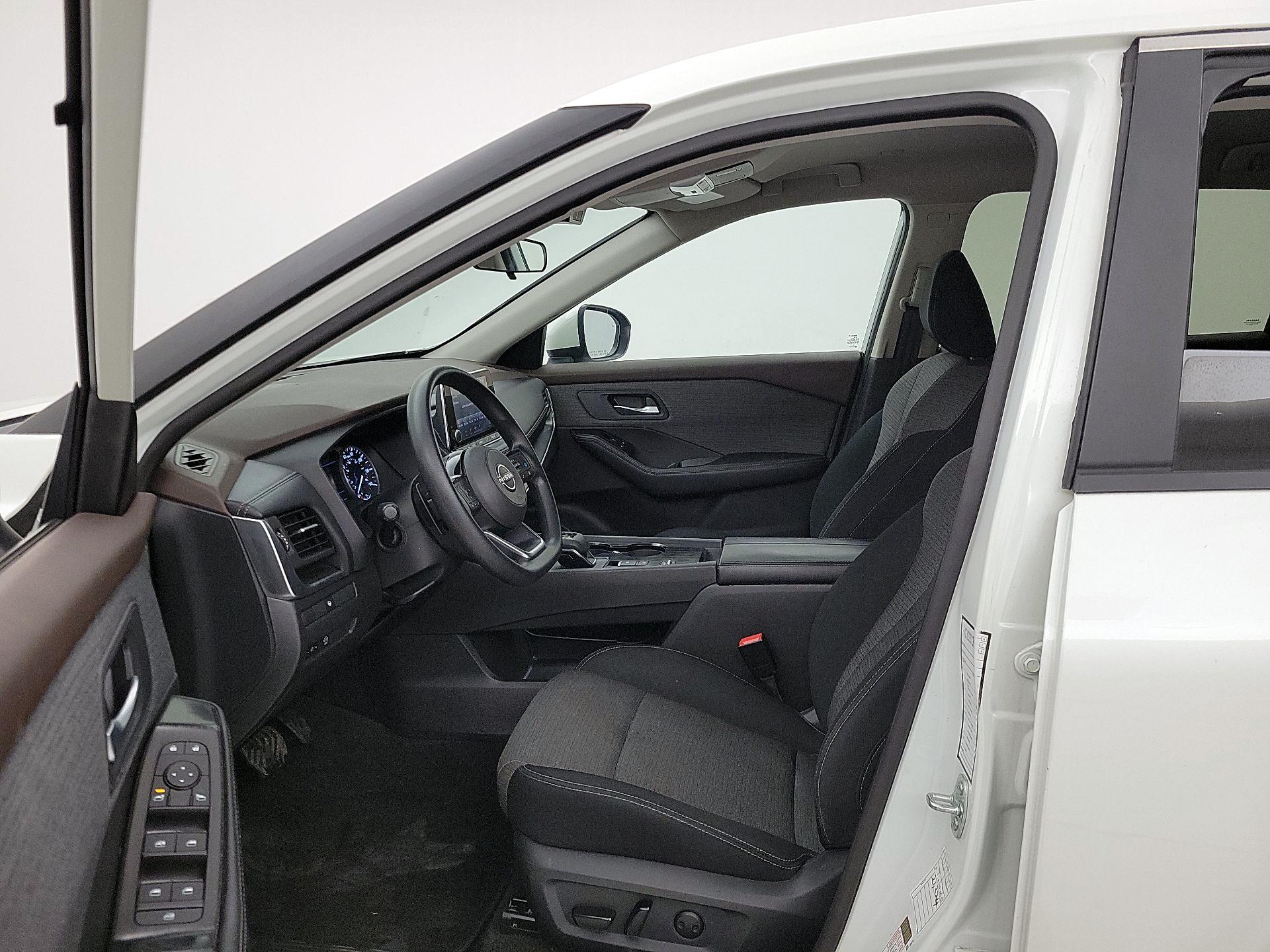 Thumbnail: 2023 Nissan Rogue - 11