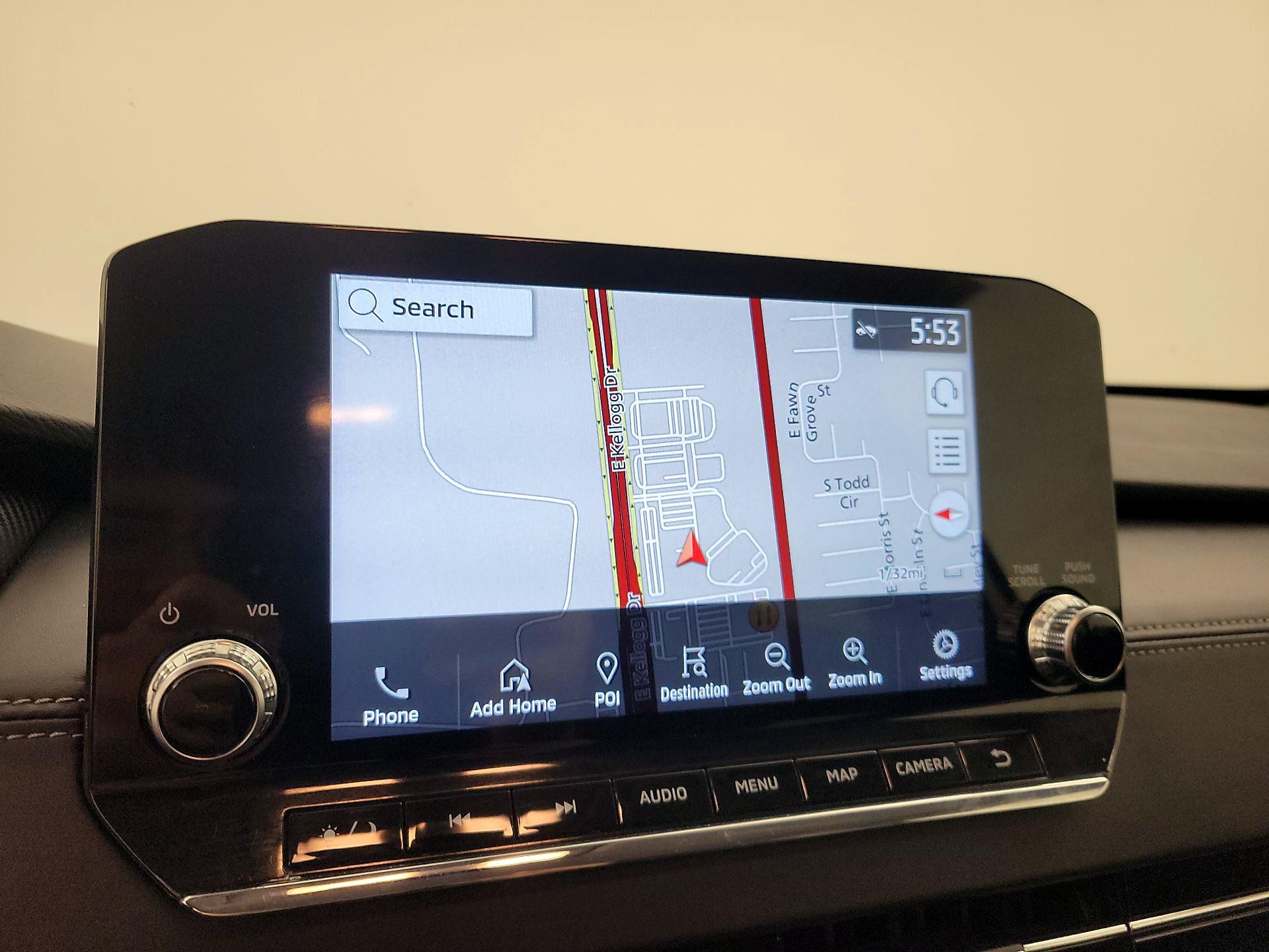 Thumbnail: 2024 Mitsubishi Outlander - 14