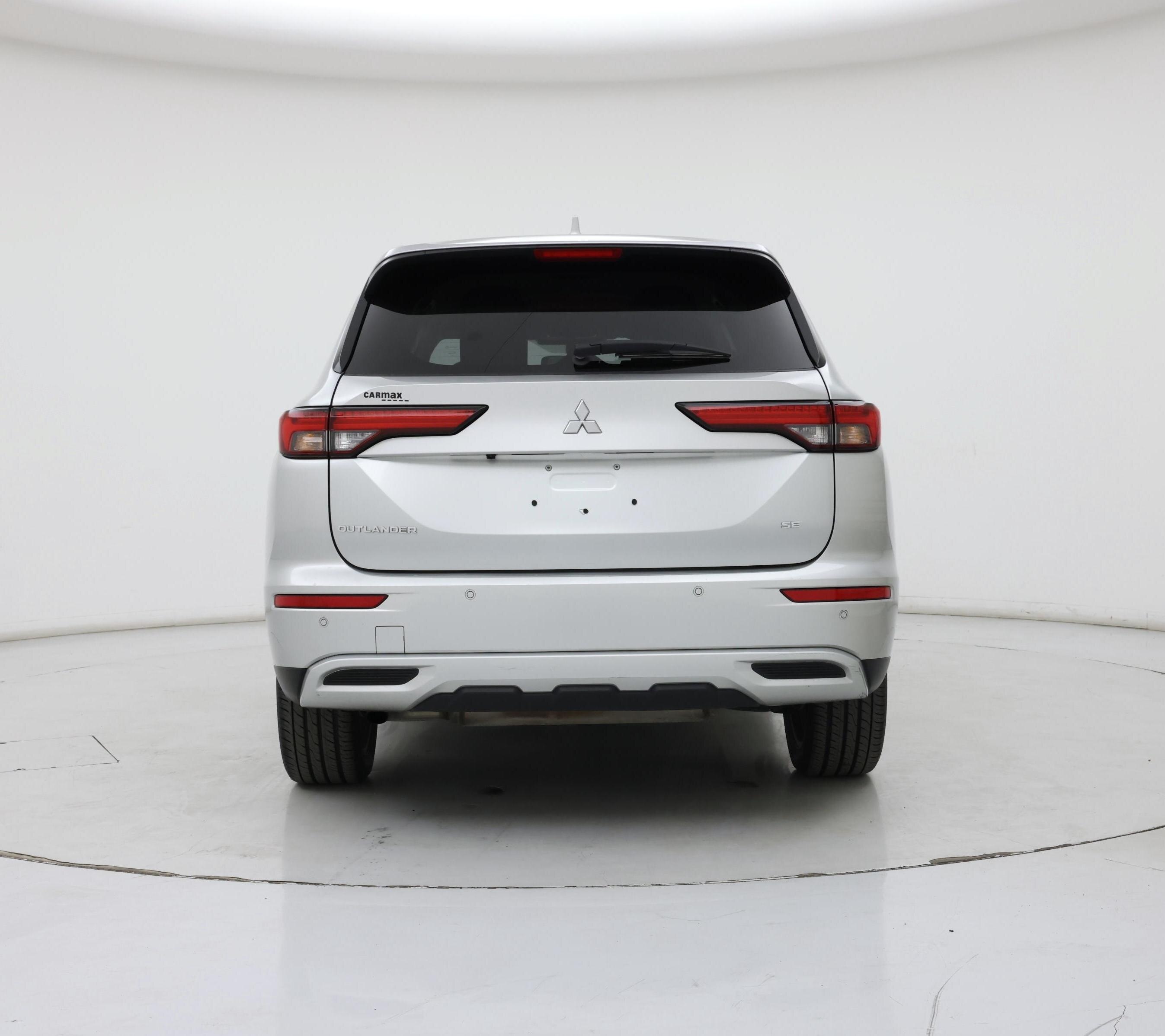 Thumbnail: 2024 Mitsubishi Outlander - 6