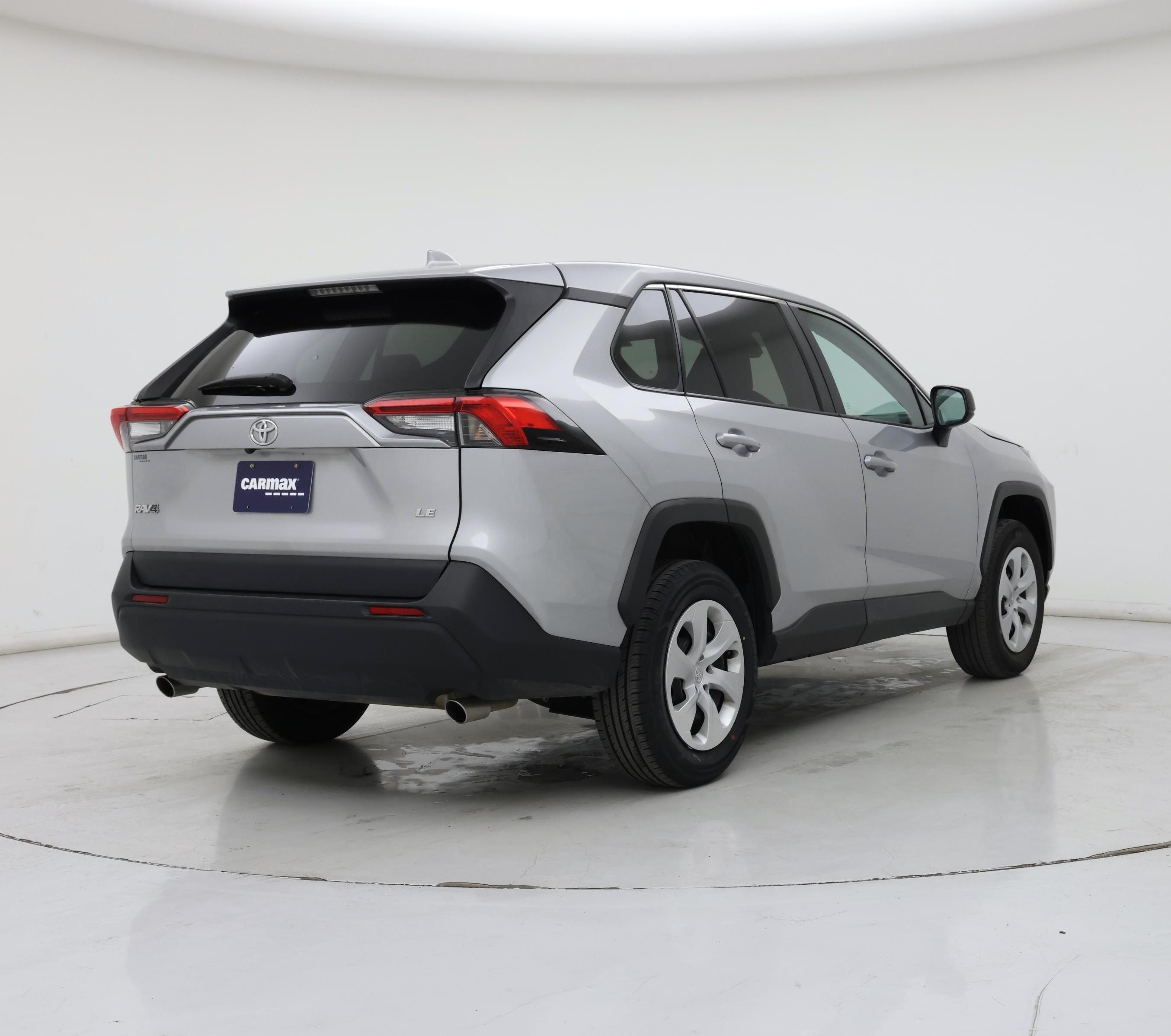 Thumbnail: 2024 Toyota RAV4 - 8